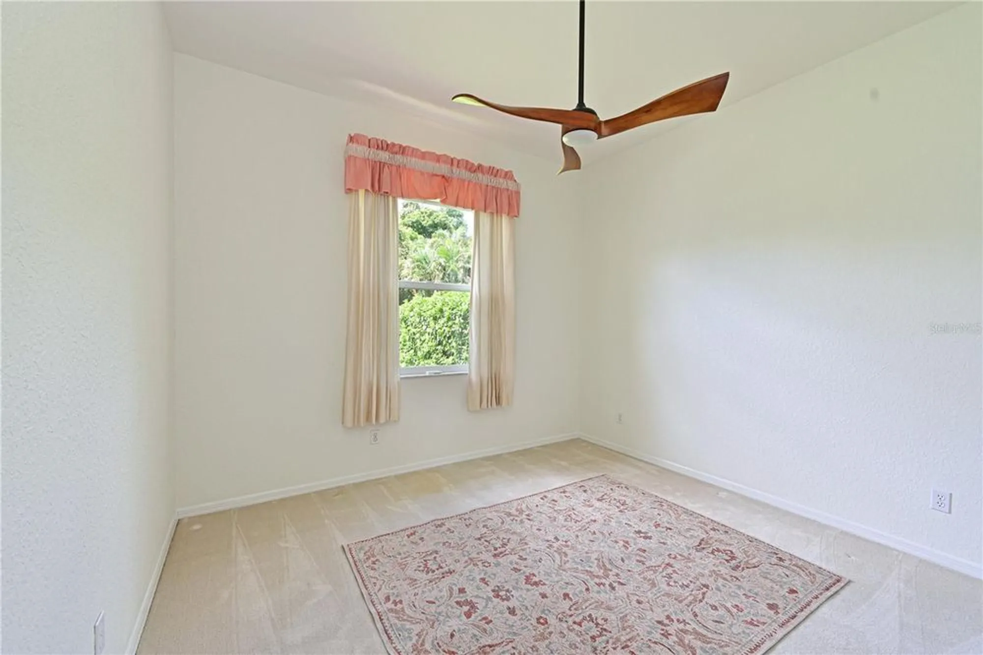 Property Slideshow image 21 of 73 | 6637 pleasant hill rd, Bradenton, FL, 34203