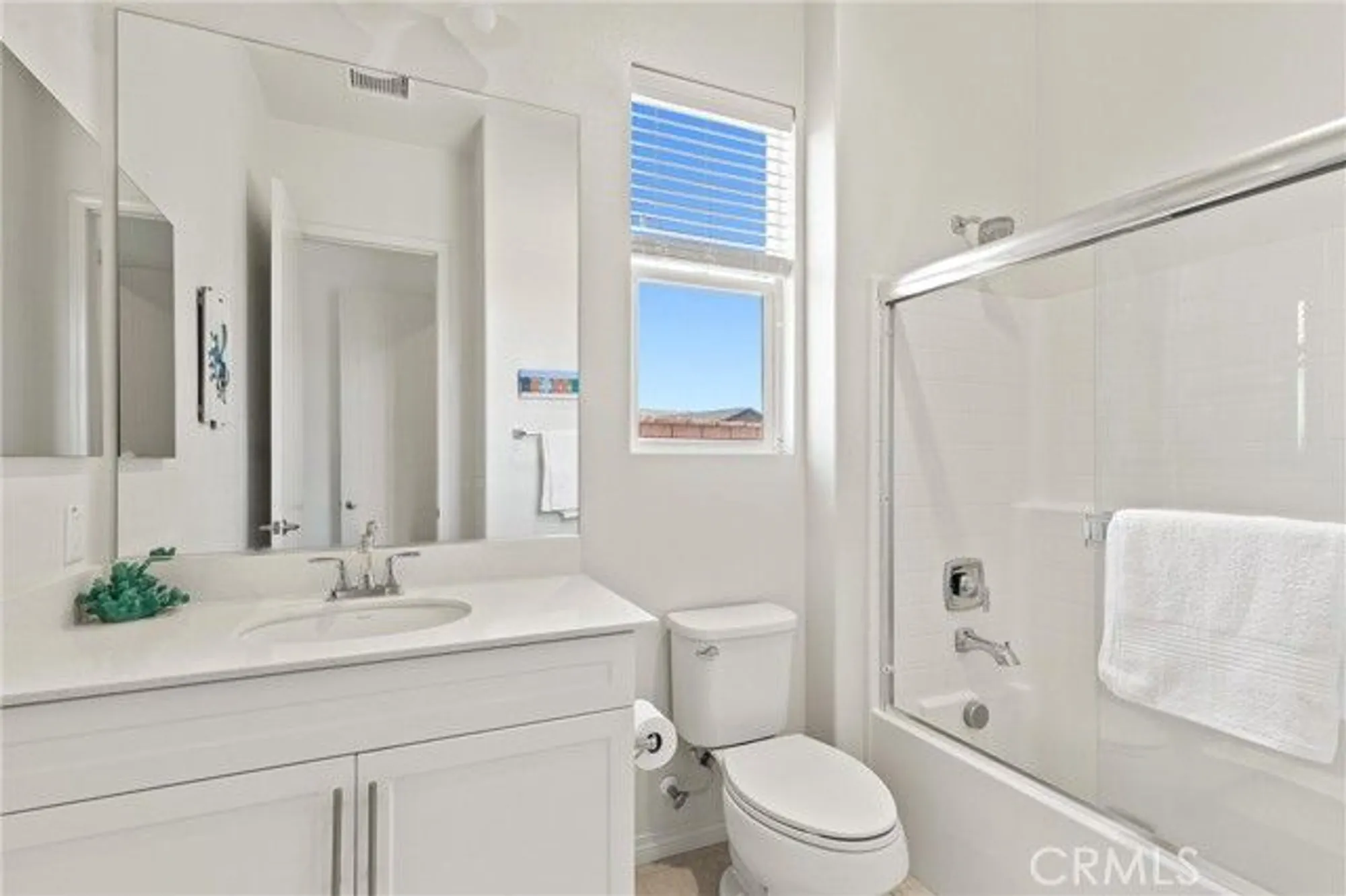 Property Slideshow image 18 of 43 | 85747 molvena dr, Indio, CA, 92203