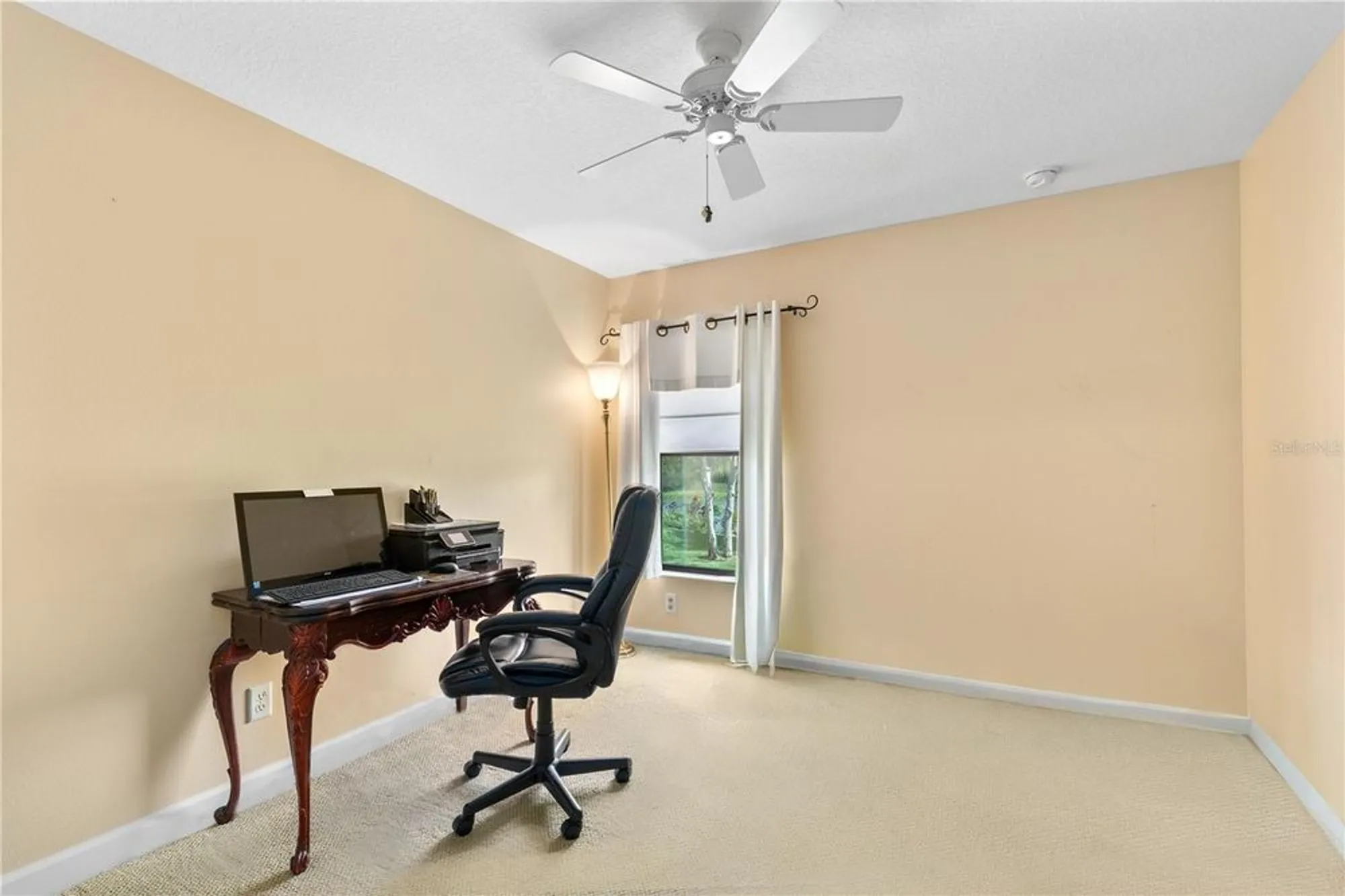 Property Slideshow image 28 of 50 | 8860 bridgeport bay cir, Mount Dora, FL, 32757