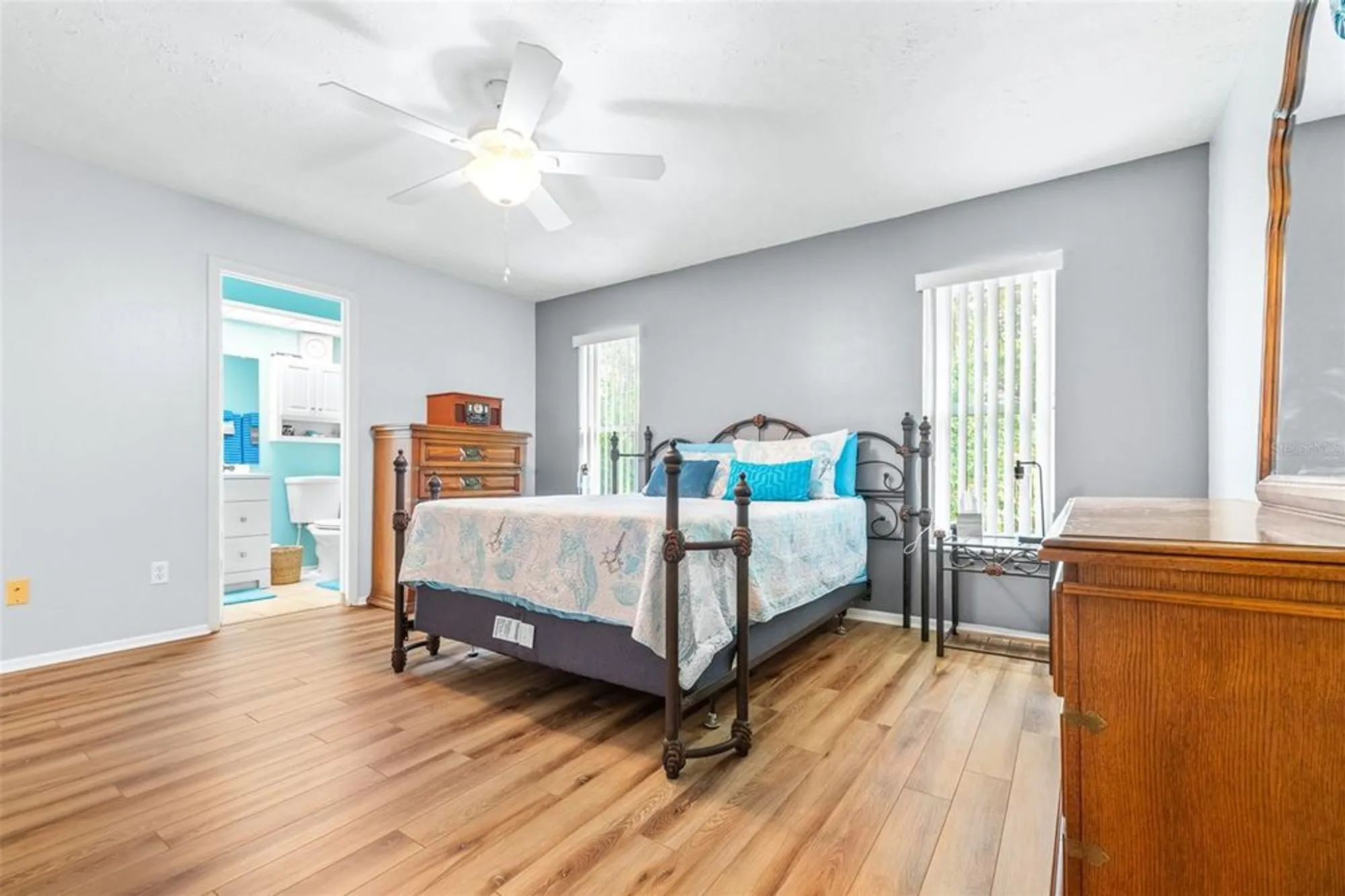 Property Slideshow image 30 of 62 | 3466 maclaren dr, Palm Harbor, FL, 34684