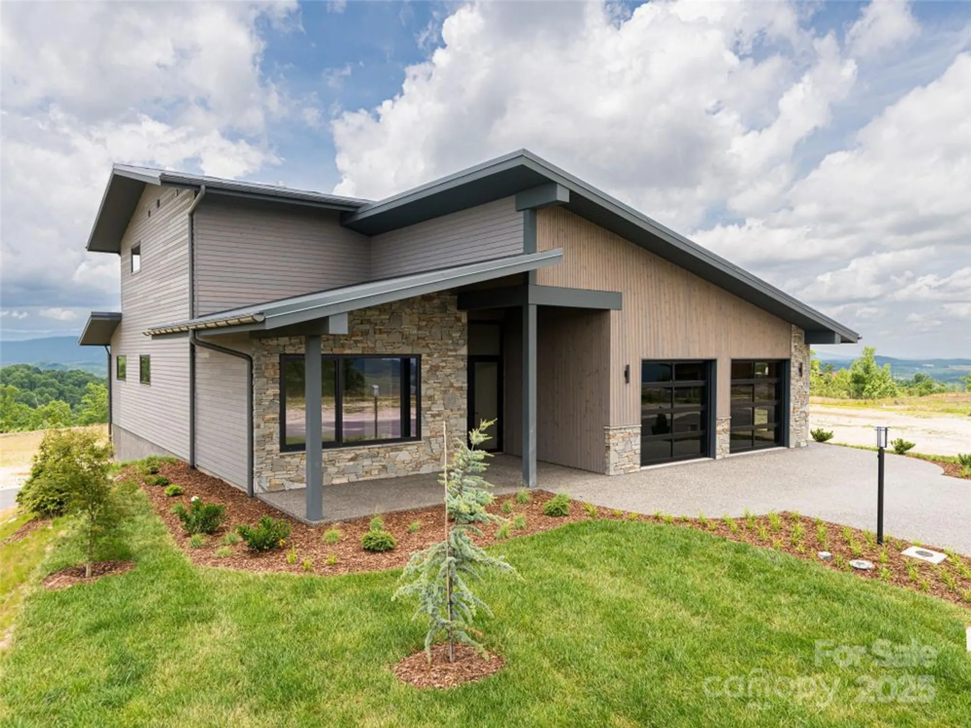 Property Slideshow image 4 of 47 | 24 s watchman dr, Hendersonville, NC, 28791