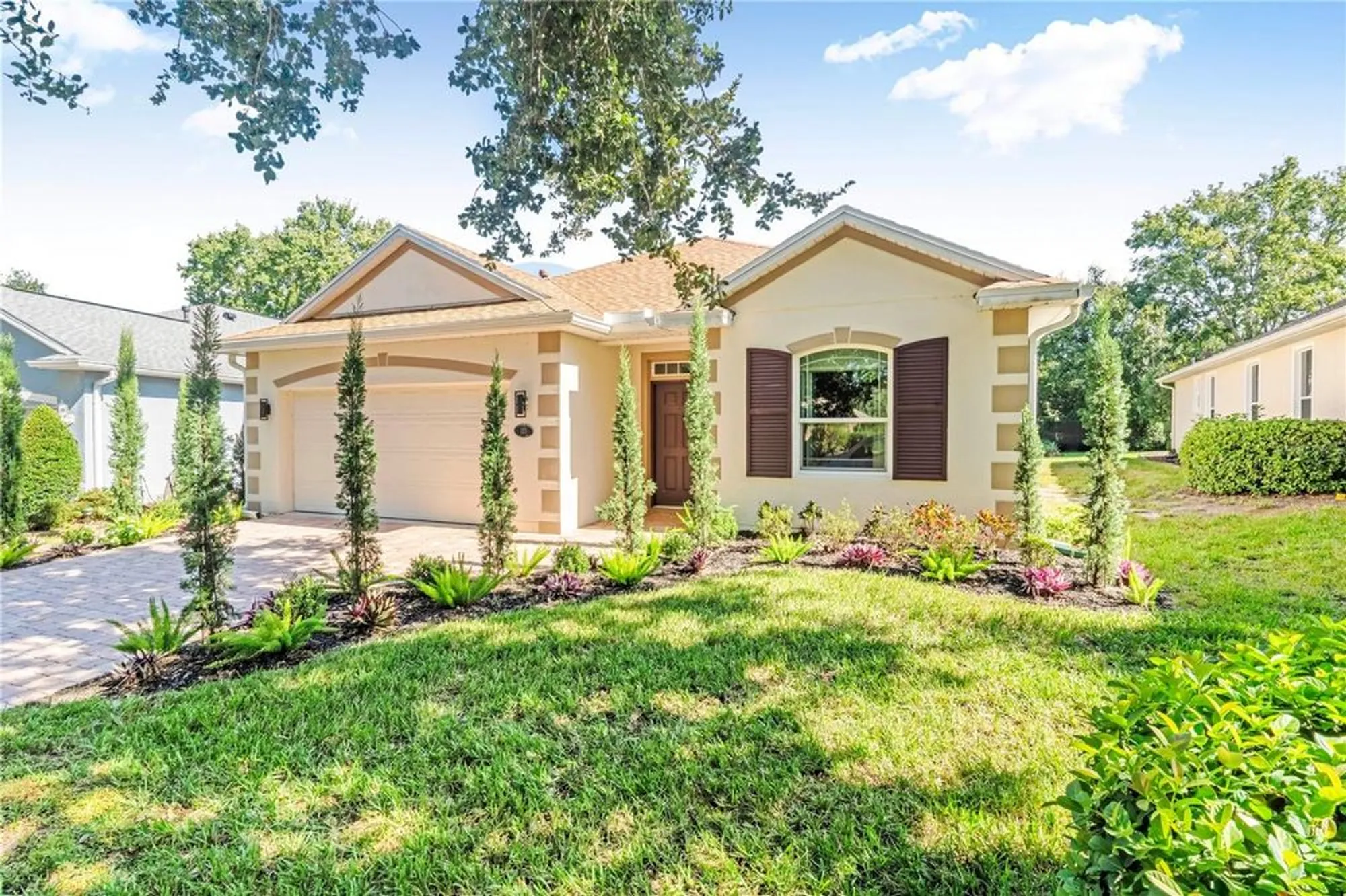 Property Slideshow image 3 of 33 | 123 avenham dr, Deland, FL, 32724
