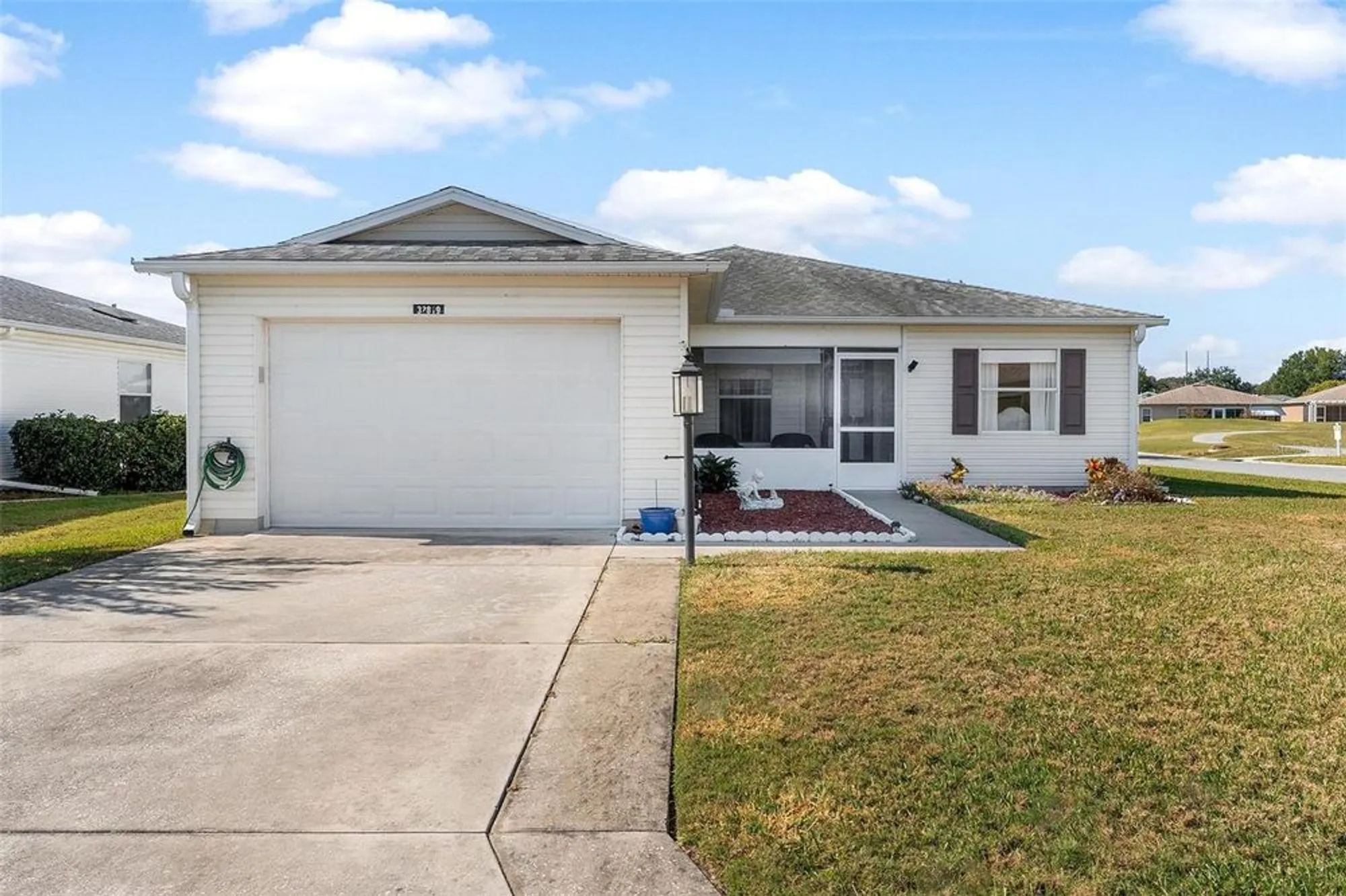 Property Slideshow image 1 of 41 | 32819 timberwood dr, Leesburg, FL, 34748