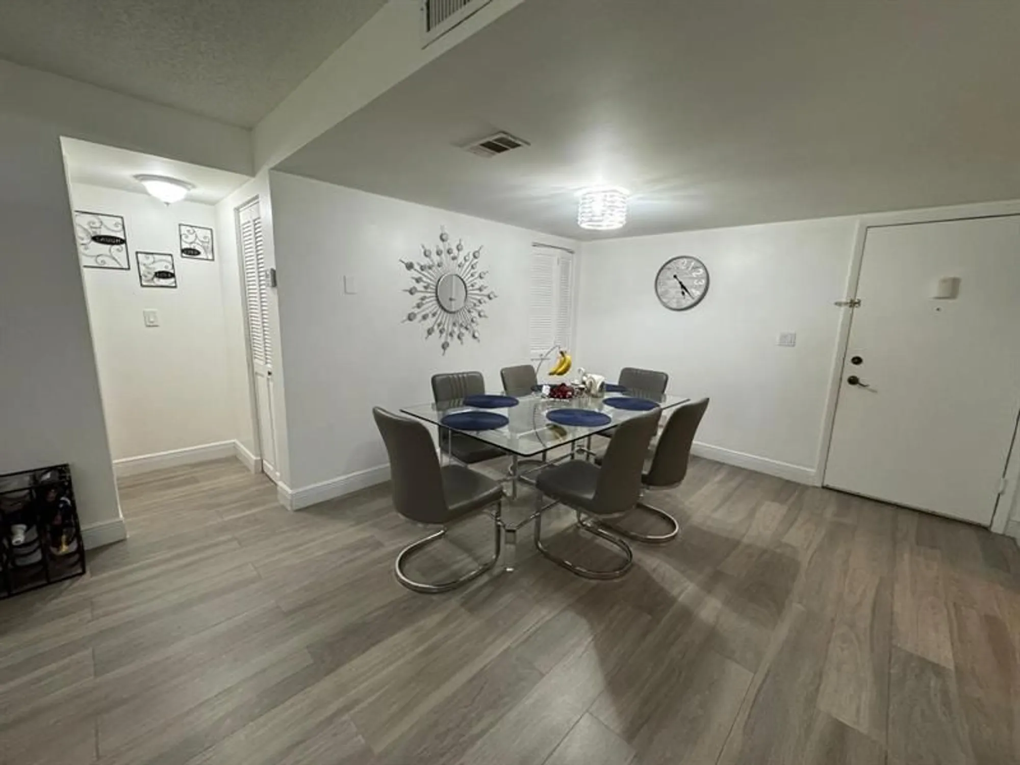 Property Slideshow image 14 of 40 | 6701 n university dr apt 216, Tamarac, FL, 33321