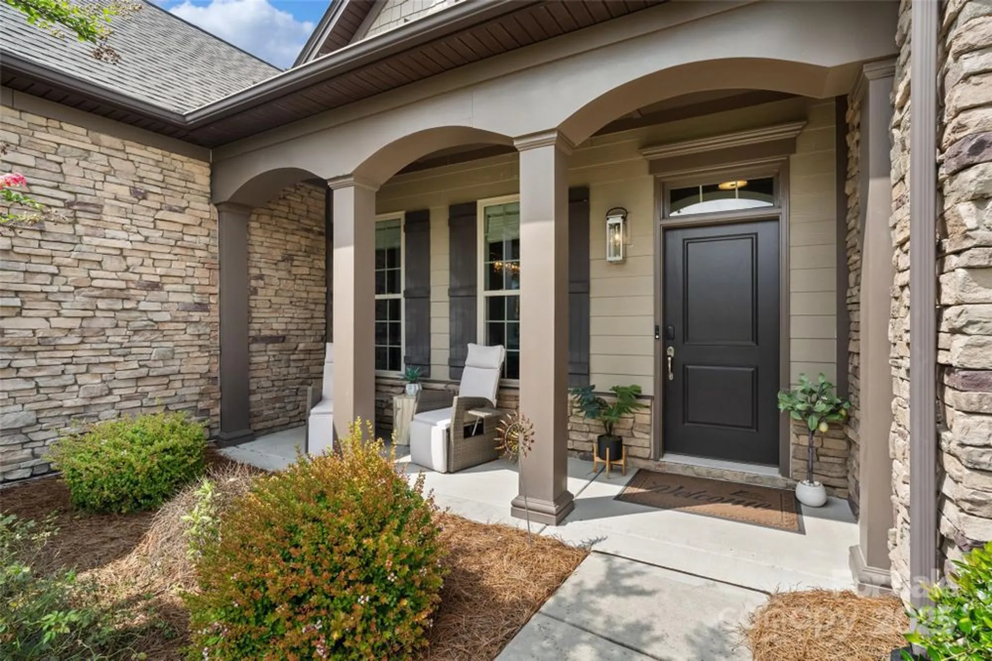 Property Slideshow image 5 of 35 | 12002 cove ct, Charlotte, NC, 28278