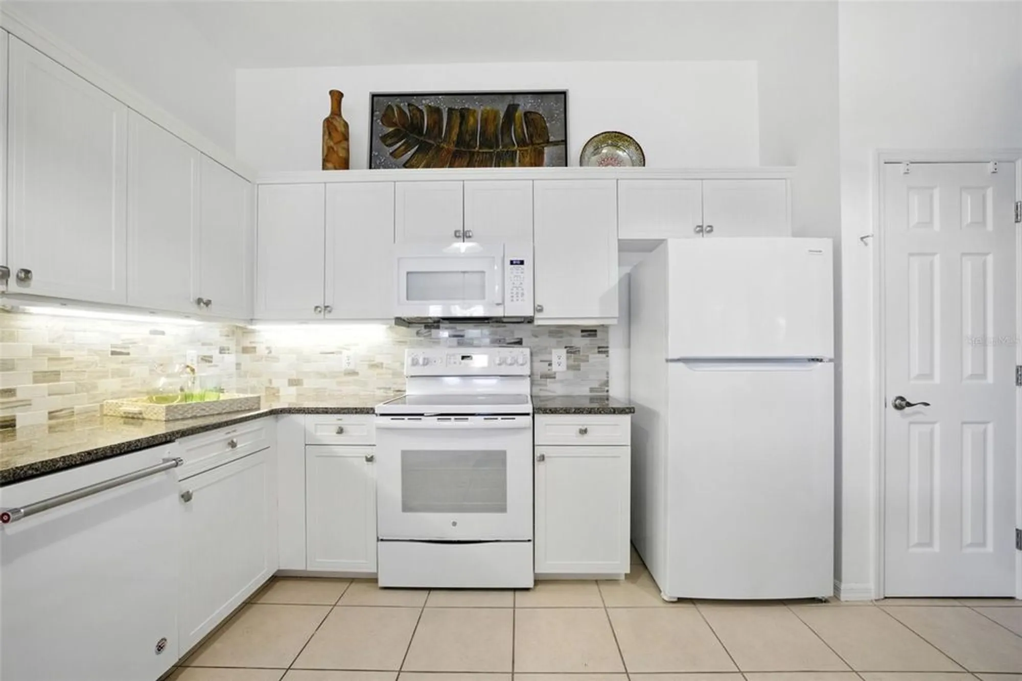 Property Slideshow image 8 of 46 | 510 islamorada blvd, Punta Gorda, FL, 33955