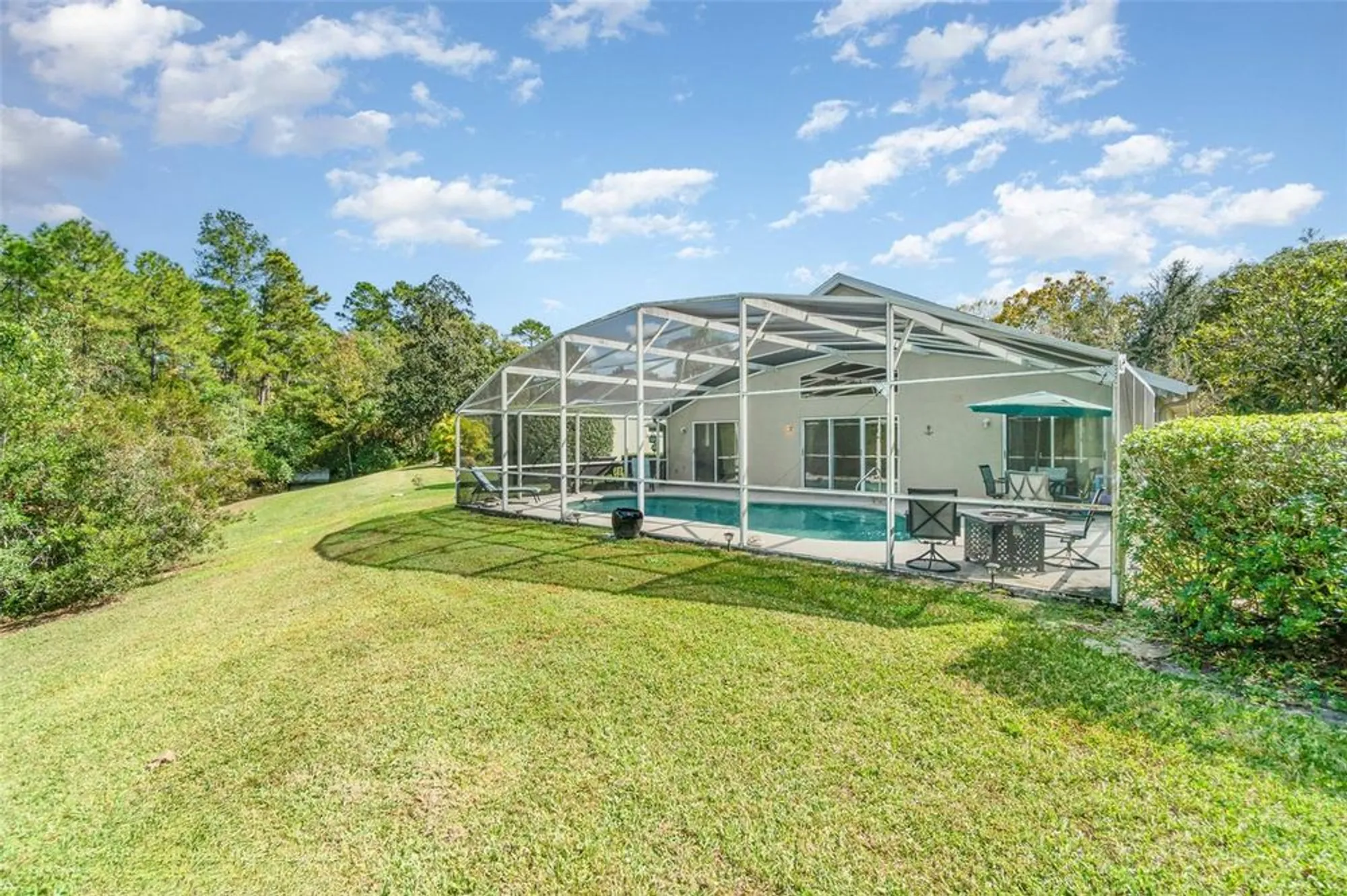 Property Slideshow image 18 of 22 | 2250 chase ct, Mount Dora, FL, 32757