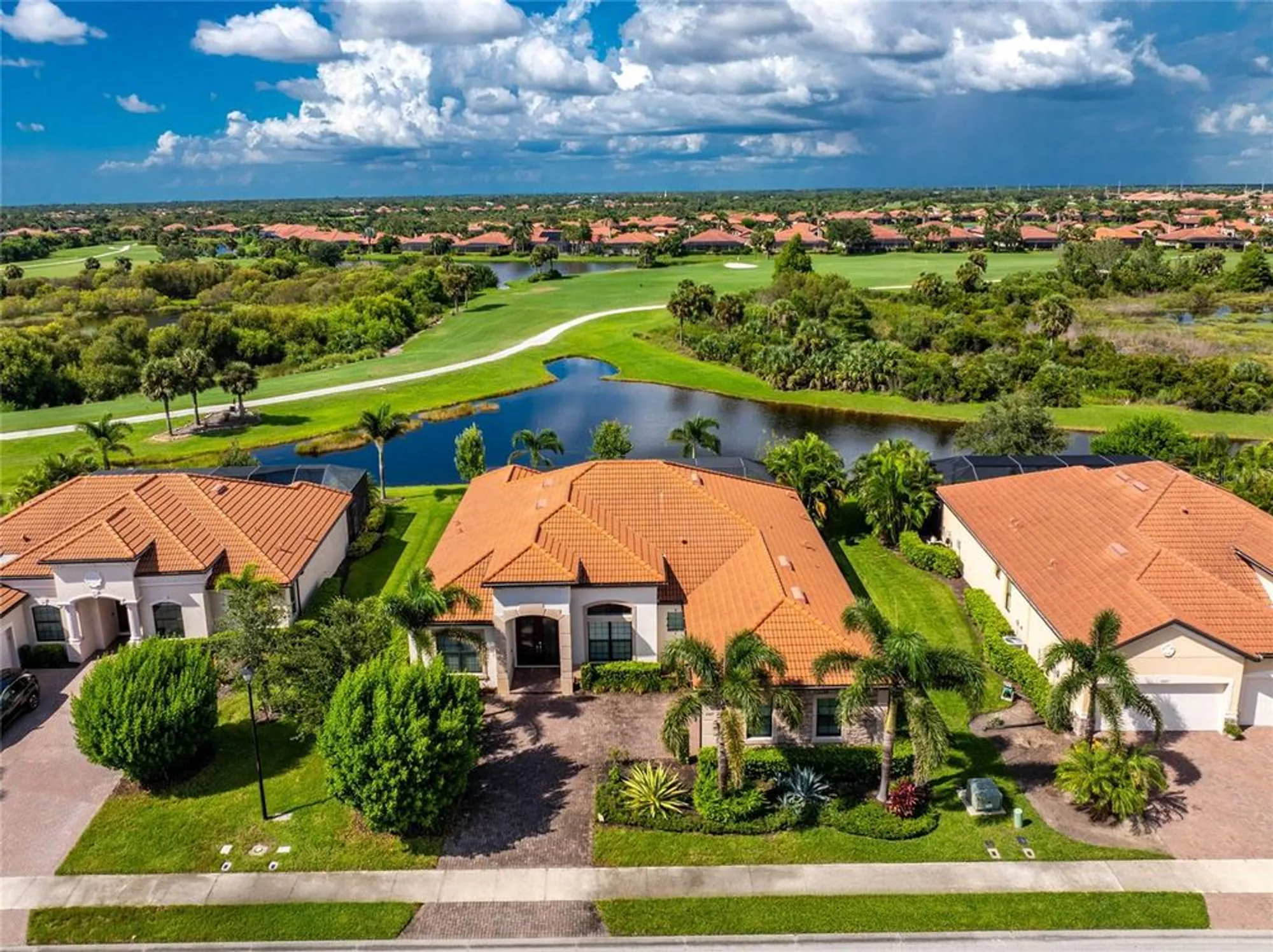 Property Slideshow image 1 of 94 | 10817 whisk fern dr, Venice, FL, 34293