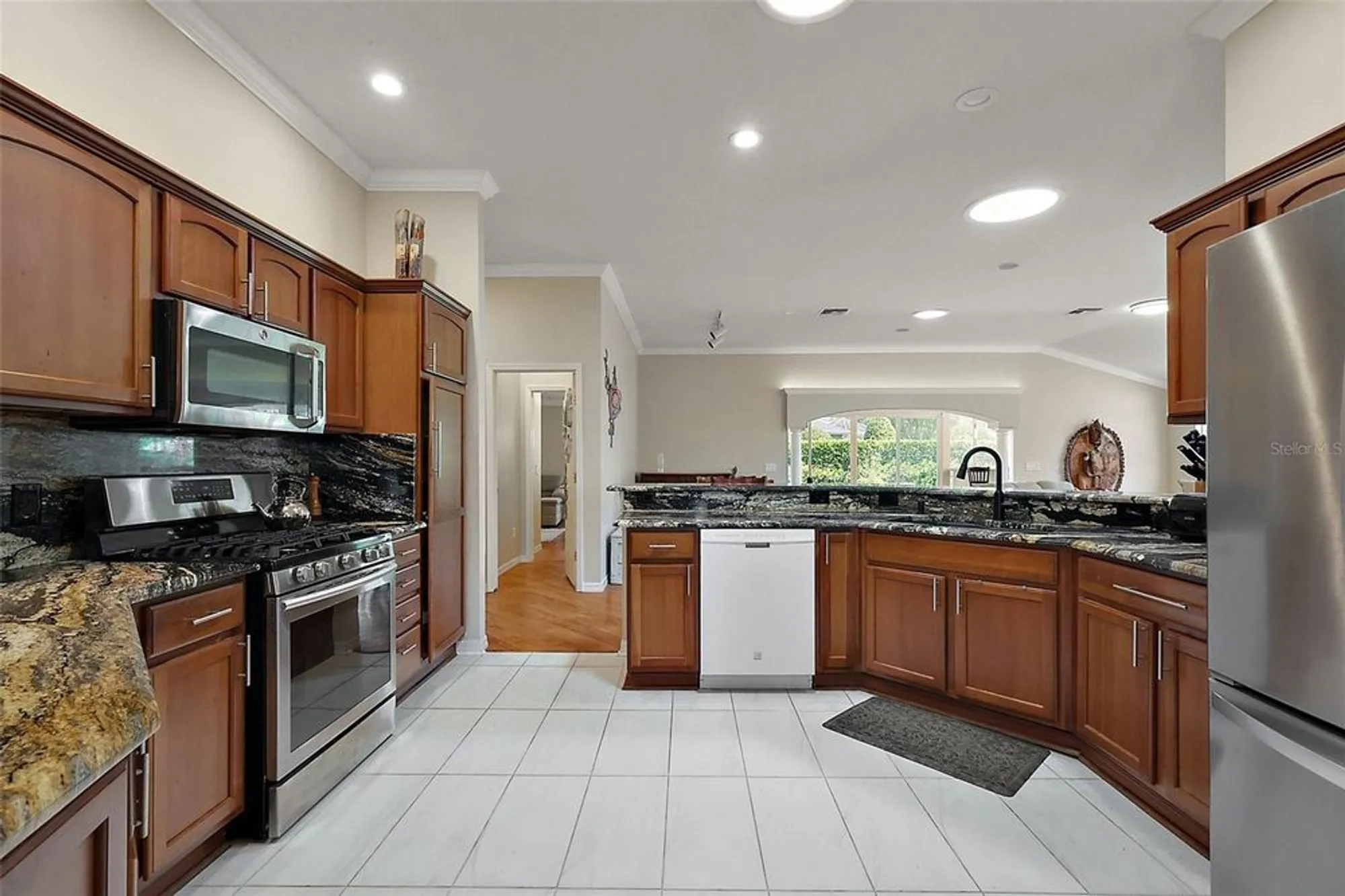 Property Slideshow image 9 of 46 | 1175 johnston path, The Villages, FL, 32162
