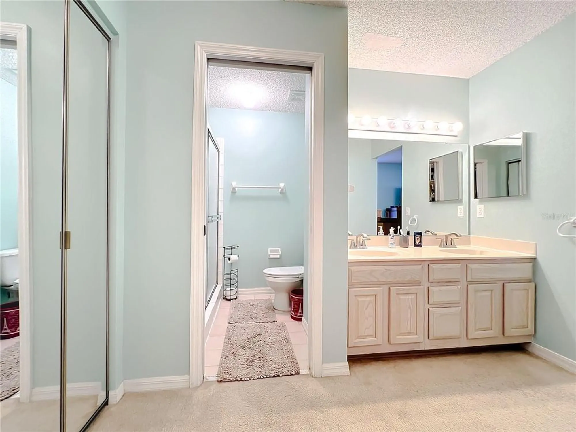 Property Slideshow image 36 of 68 | 32676 oak park dr, Leesburg, FL, 34748