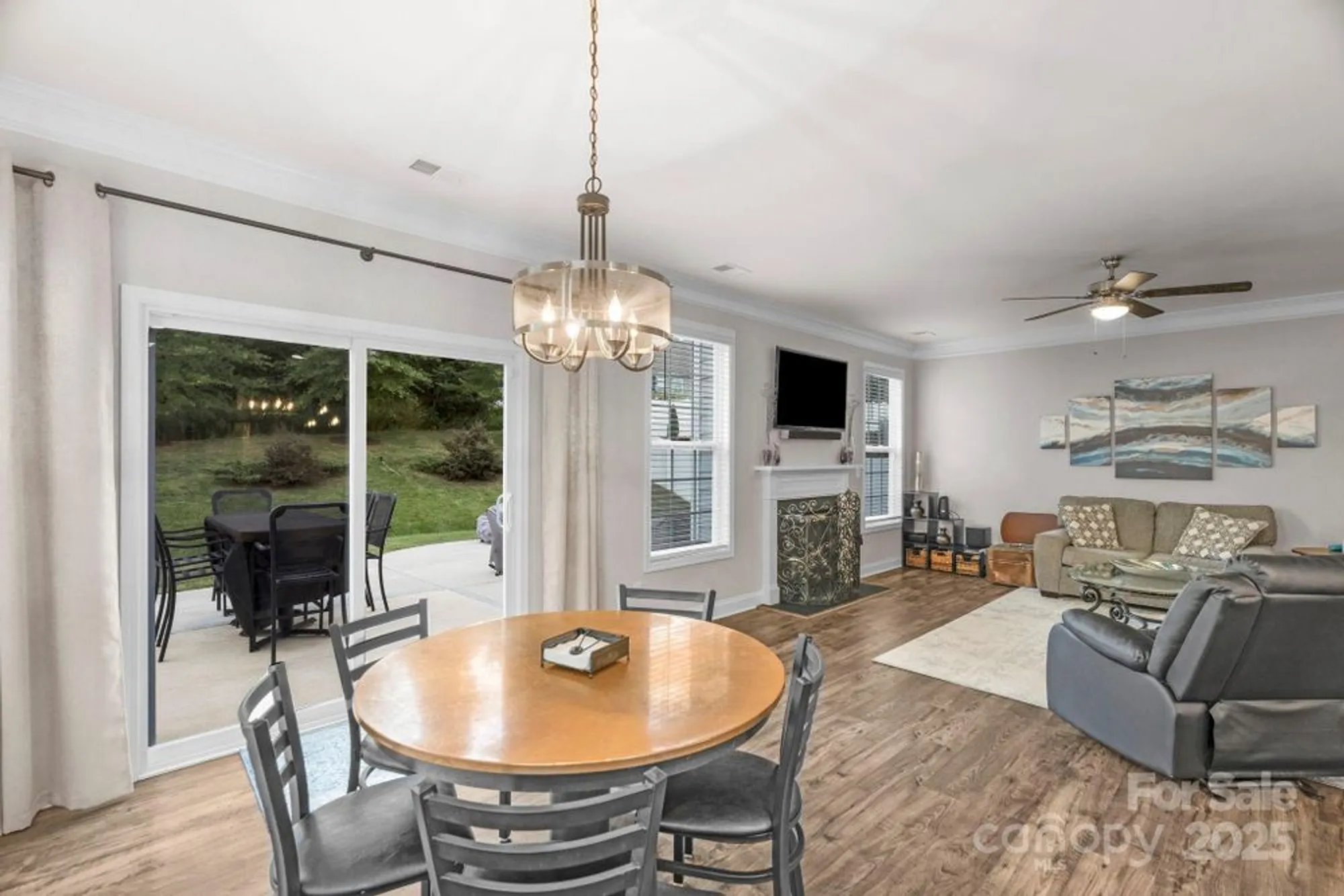 Property Slideshow image 21 of 48 | 236 robinwood ln, Lake Wylie, SC, 29710