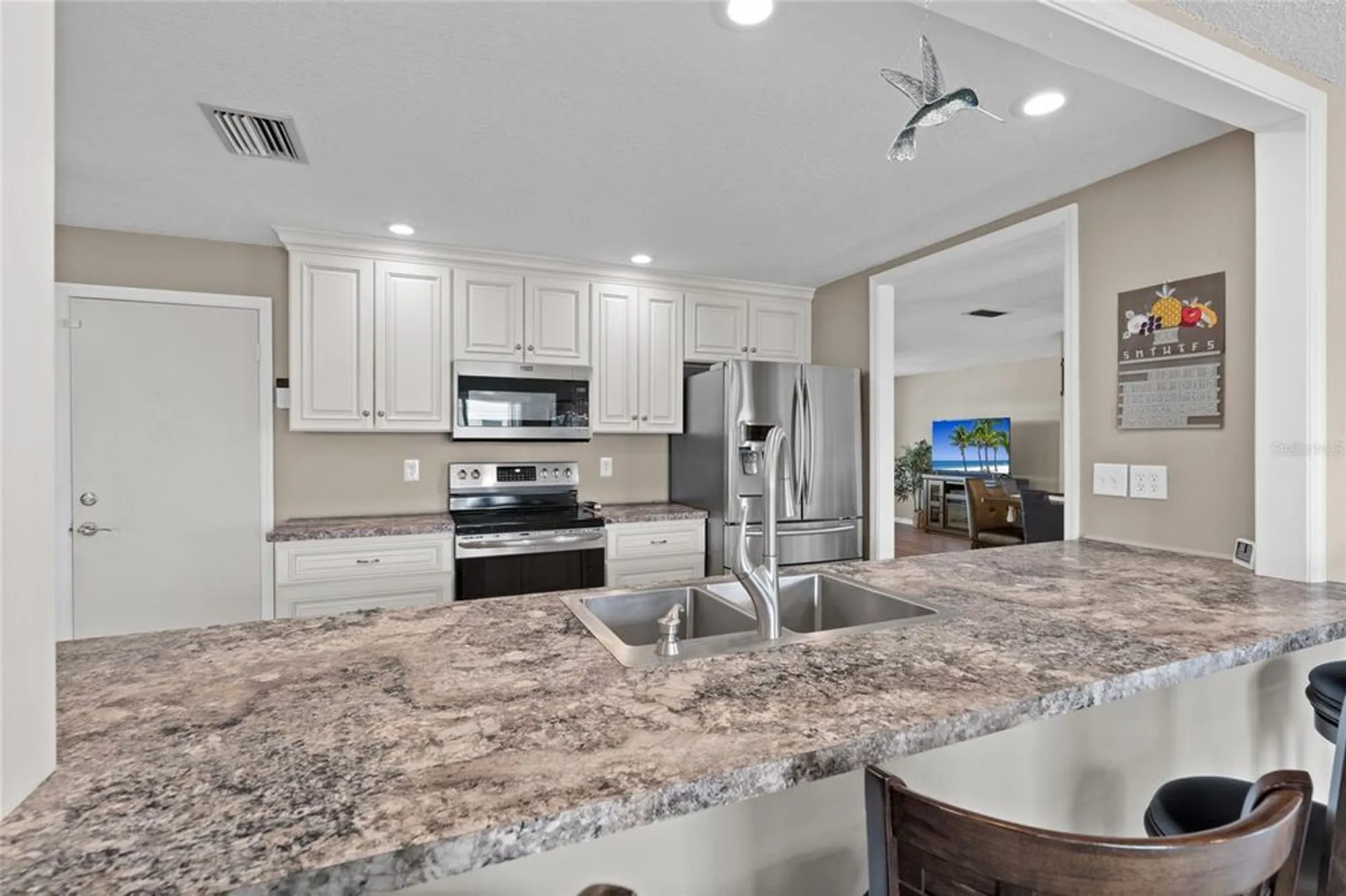 Property Slideshow image 14 of 37 | 9130 34th way n # 6, Pinellas Park, FL, 33782