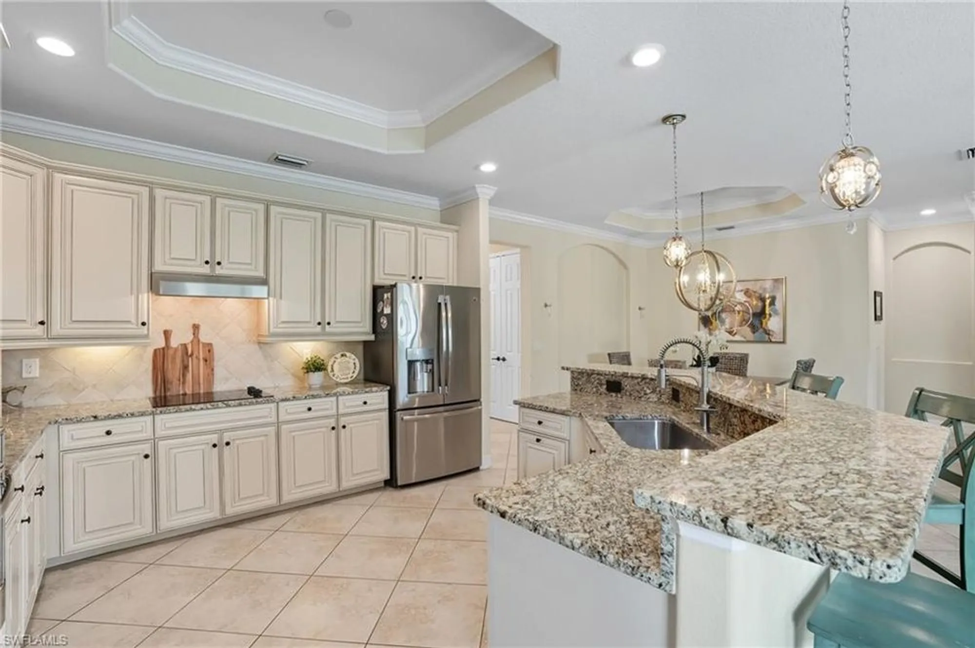 Property Slideshow image 4 of 50 | 28135 edenderry ct, Bonita Springs, FL, 34135