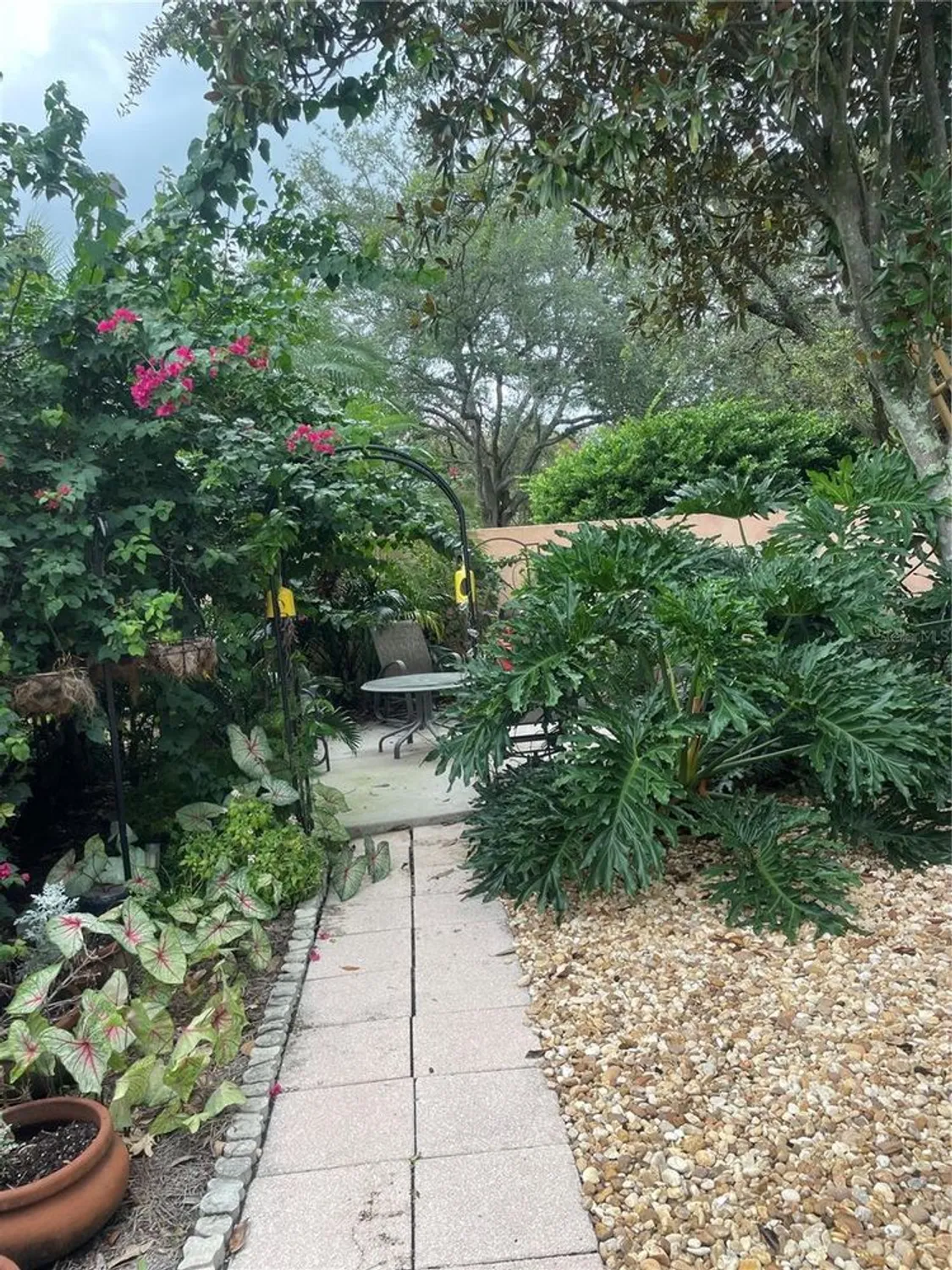 Property Slideshow image 6 of 7 | 1025 avalon ave, Lady Lake, FL, 32159