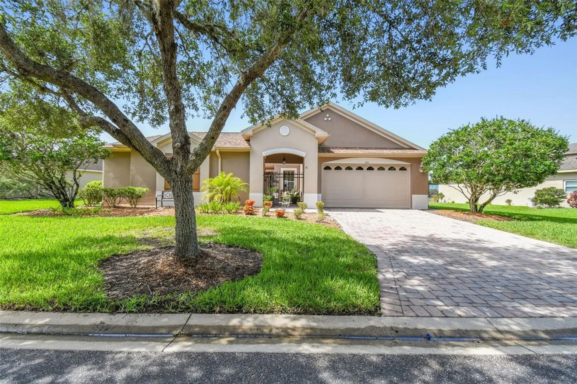 Property Slideshow image 1 of 93 | 525 genoa dr, Kissimmee, FL, 34759