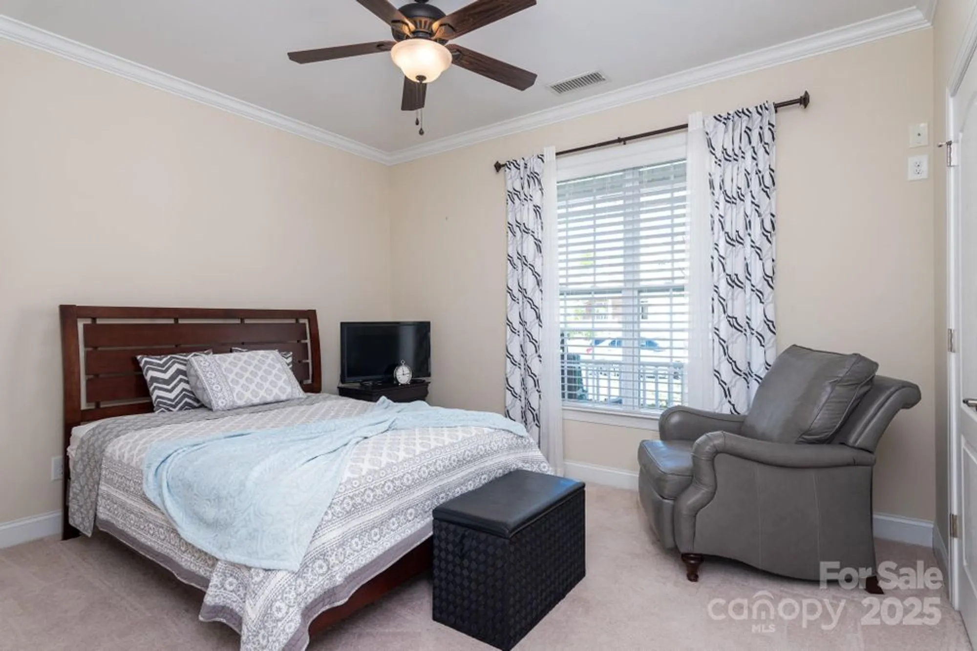 Property Slideshow image 20 of 44 | 12612 meetinghouse dr, Cornelius, NC, 28031