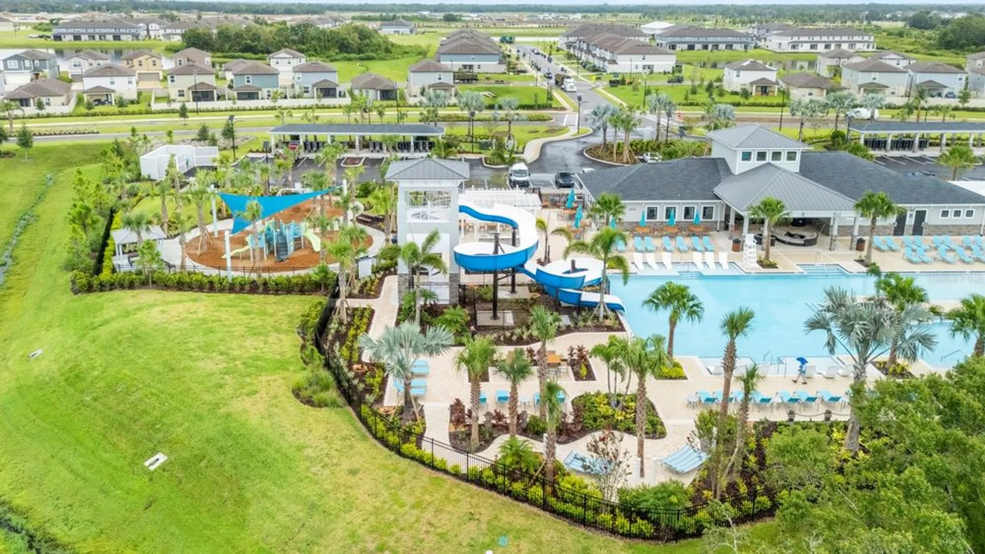 Property Slideshow image 10 of 45 | 13124 merlot sunstone cv, Parrish, FL, 34219