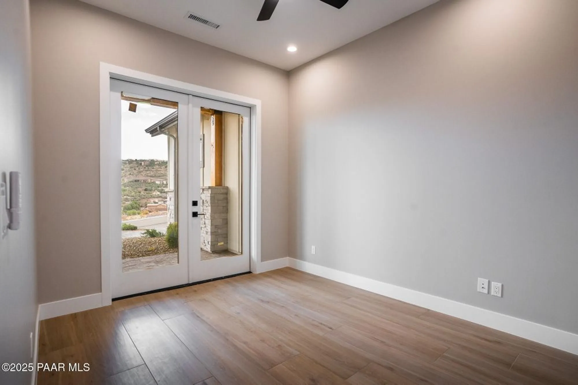 Property Slideshow image 27 of 50 | 1163 sunrise blvd, Prescott, AZ, 86301