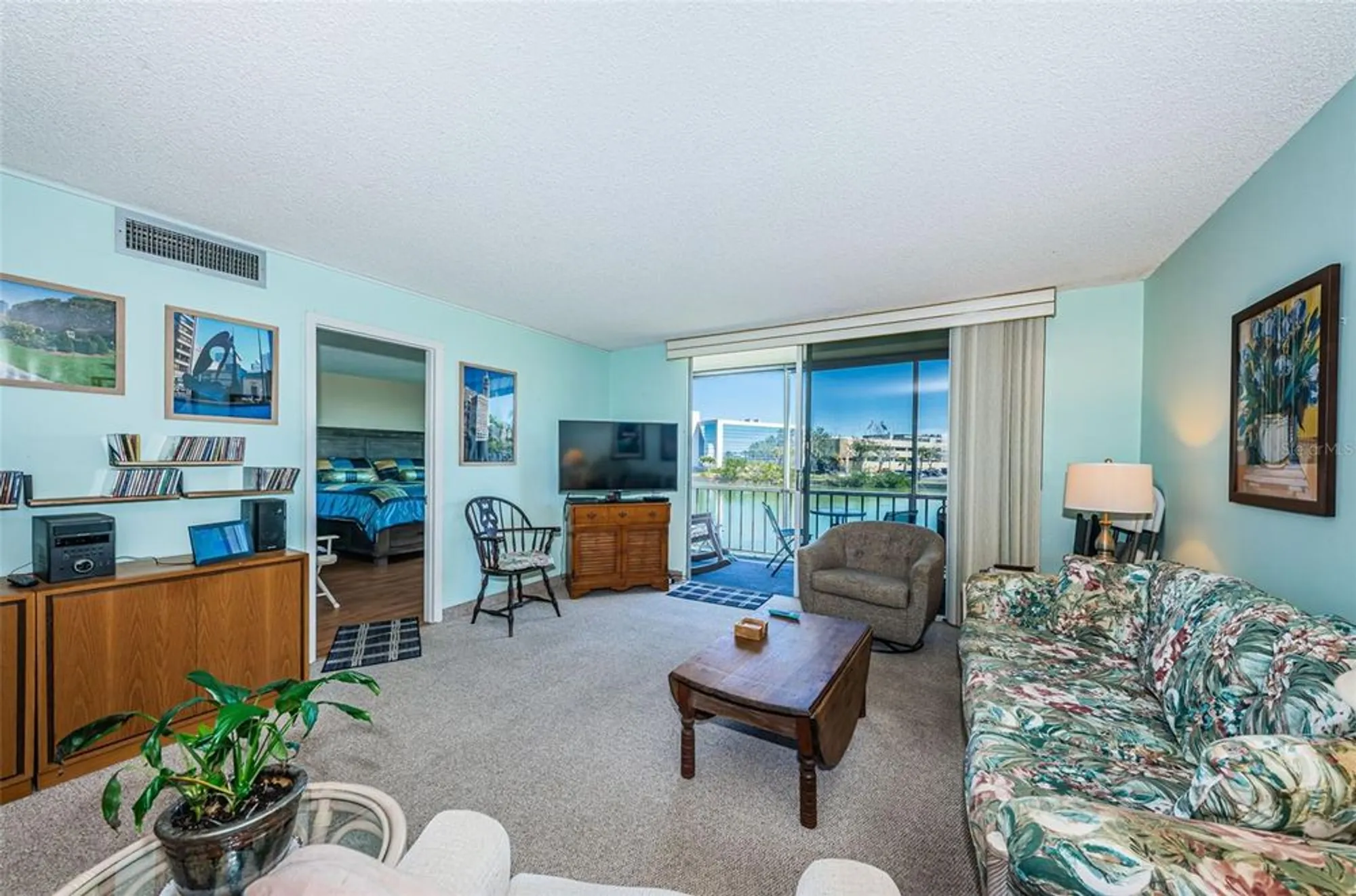 Property Slideshow image 4 of 32 | 7405 bay island dr 220, South Pasadena, FL, 33707