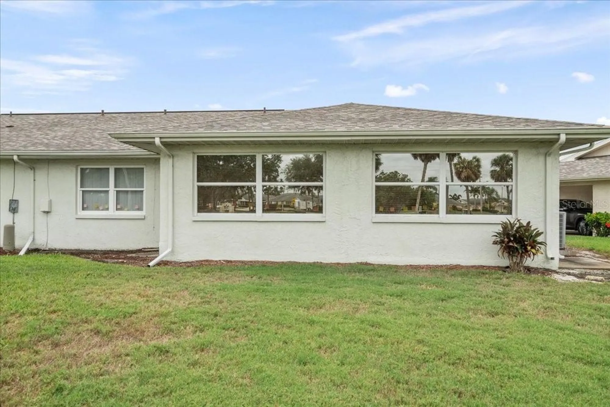 Property Slideshow image 21 of 34 | 2214 highclere cir # 6, Sun City Center, FL, 33573