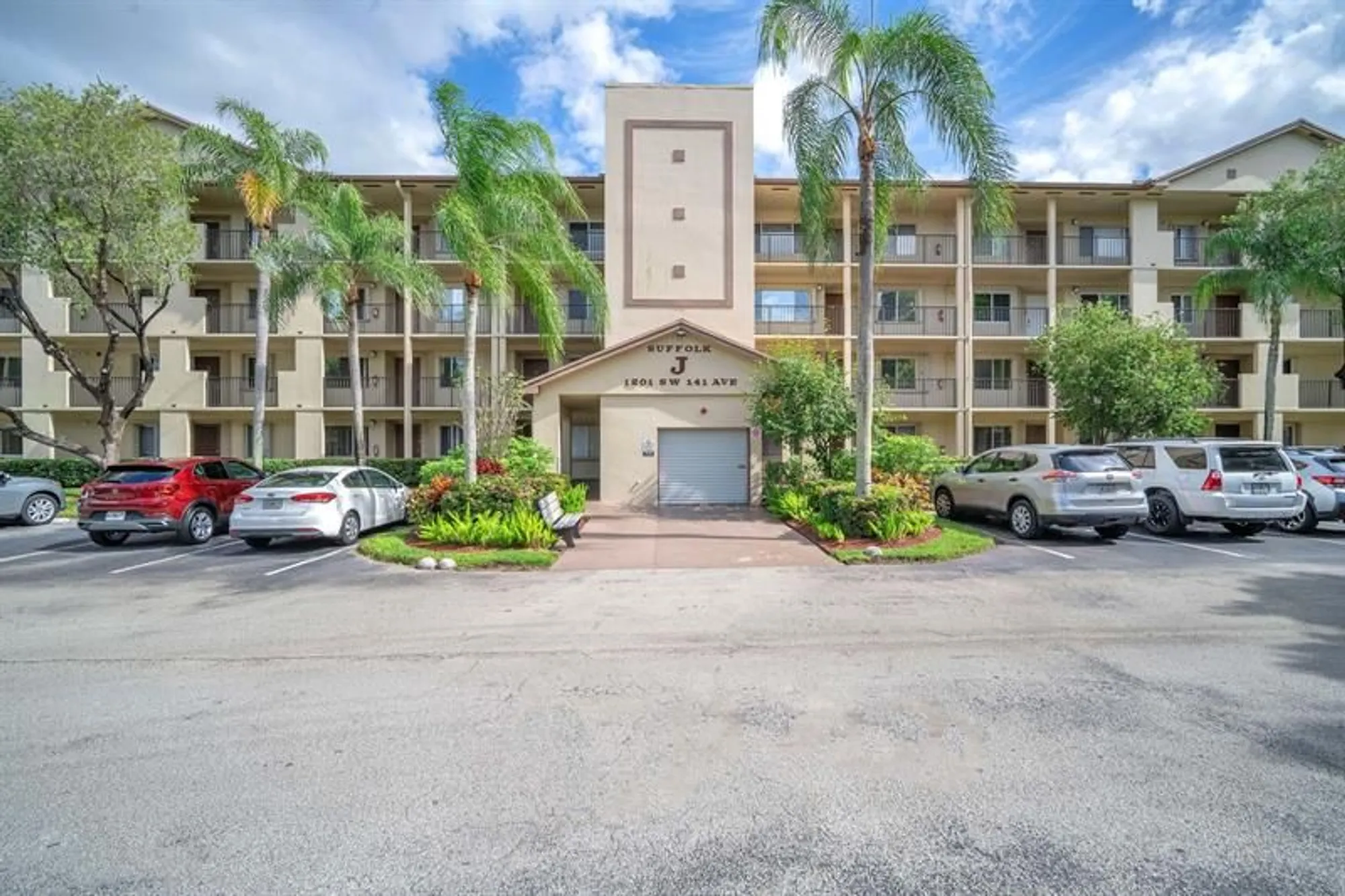 Property Slideshow image 3 of 26 | 1201 sw 141st ave # j409, Pembroke Pines, FL, 33027