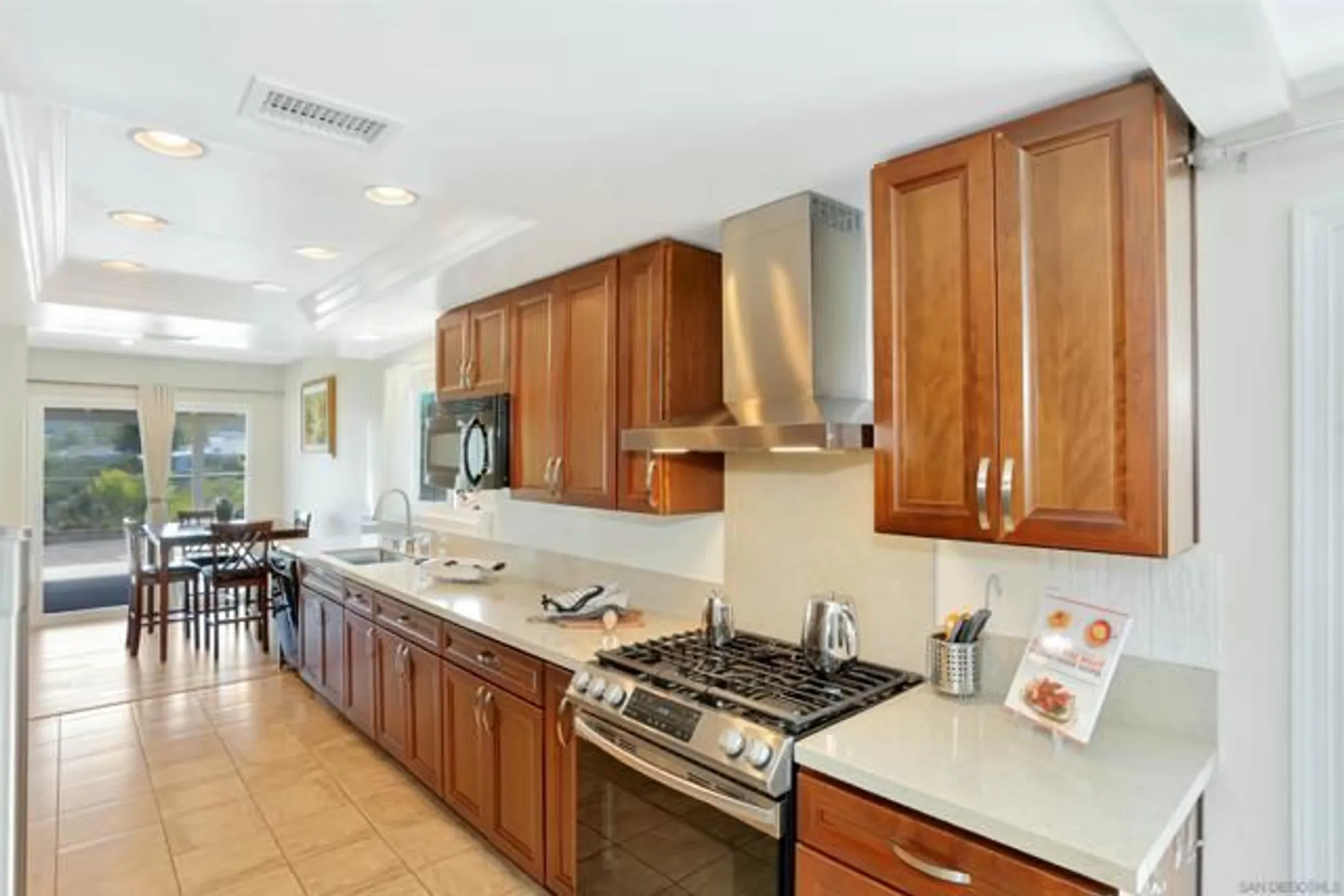 Property Slideshow image 14 of 47 | 16421 ramada dr, San Diego, CA, 92128