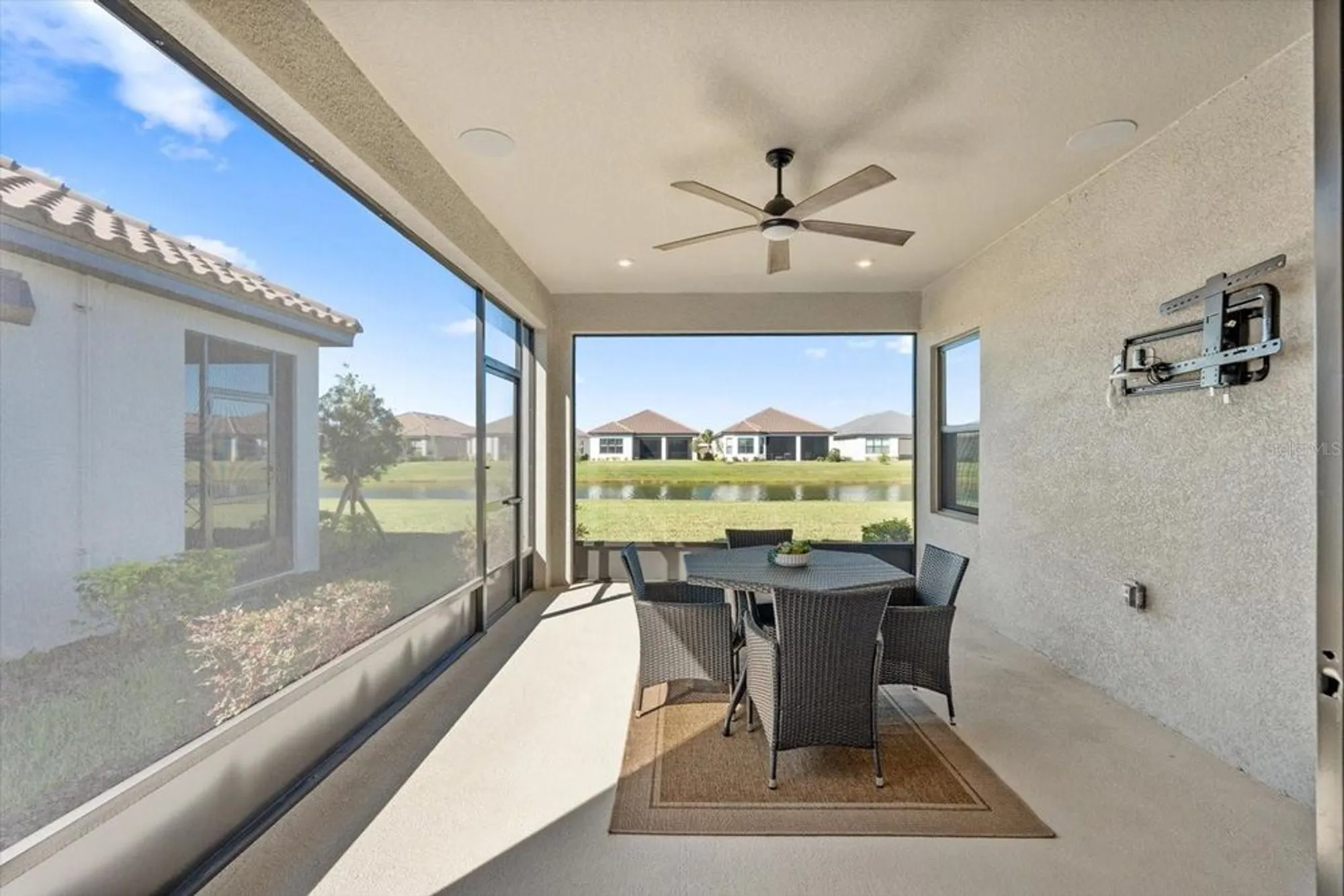 Property Slideshow image 44 of 54 | 11127 devonbridge dr, Palmetto, FL, 34221