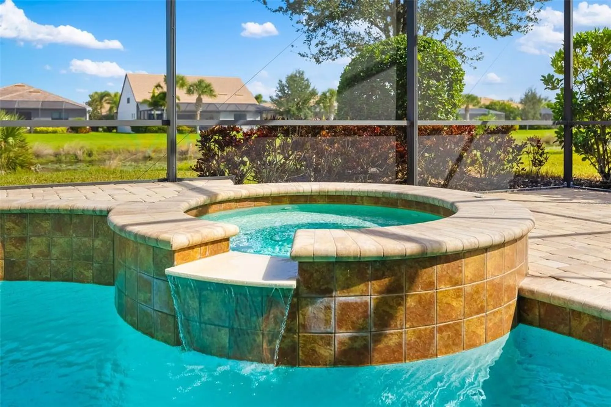 Property Slideshow image 68 of 83 | 11192 whimbrel ln, Sarasota, FL, 34238