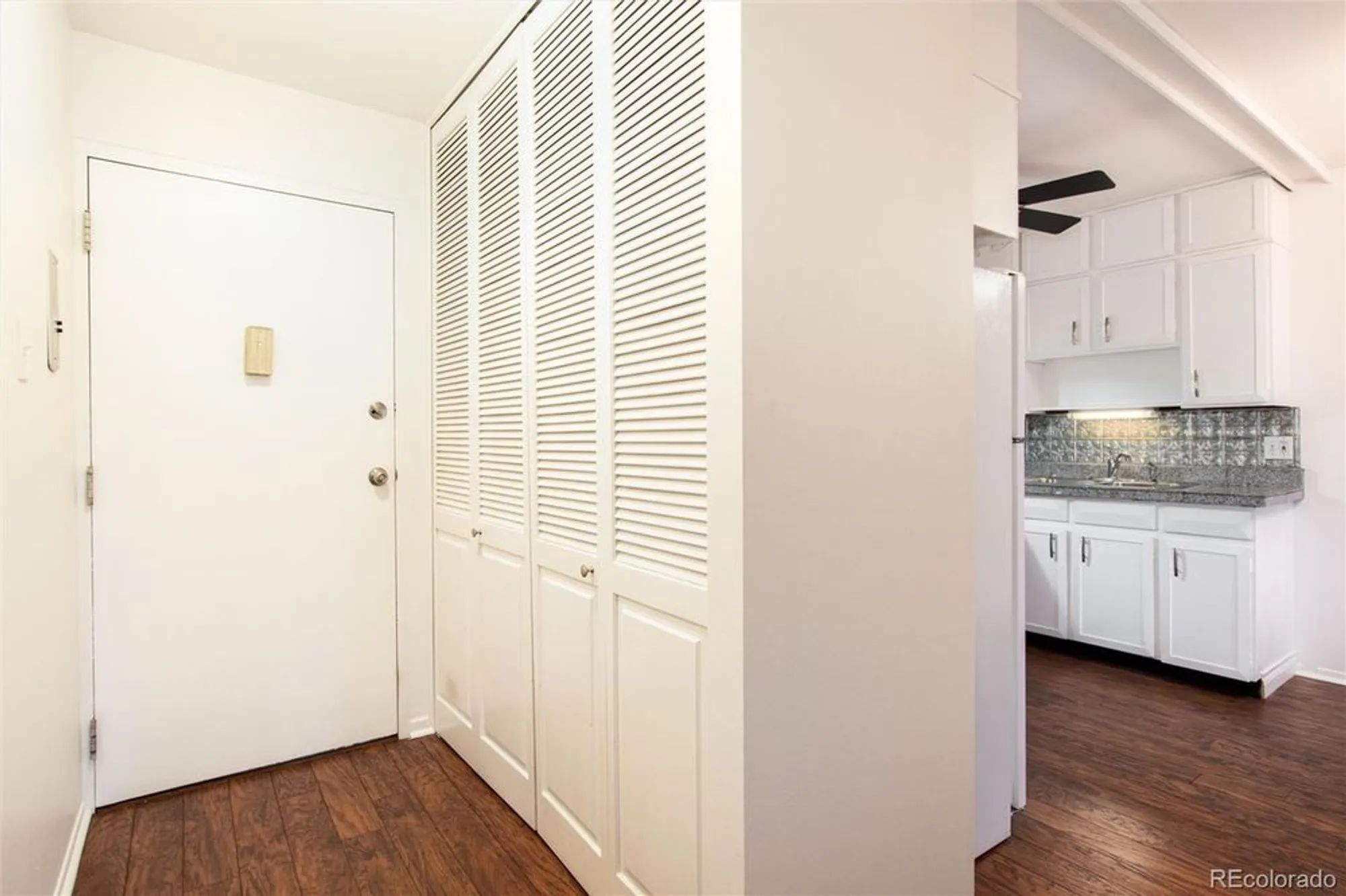 Property Slideshow image 3 of 24 | 9380 e center ave apt 3d, Denver, CO, 80247