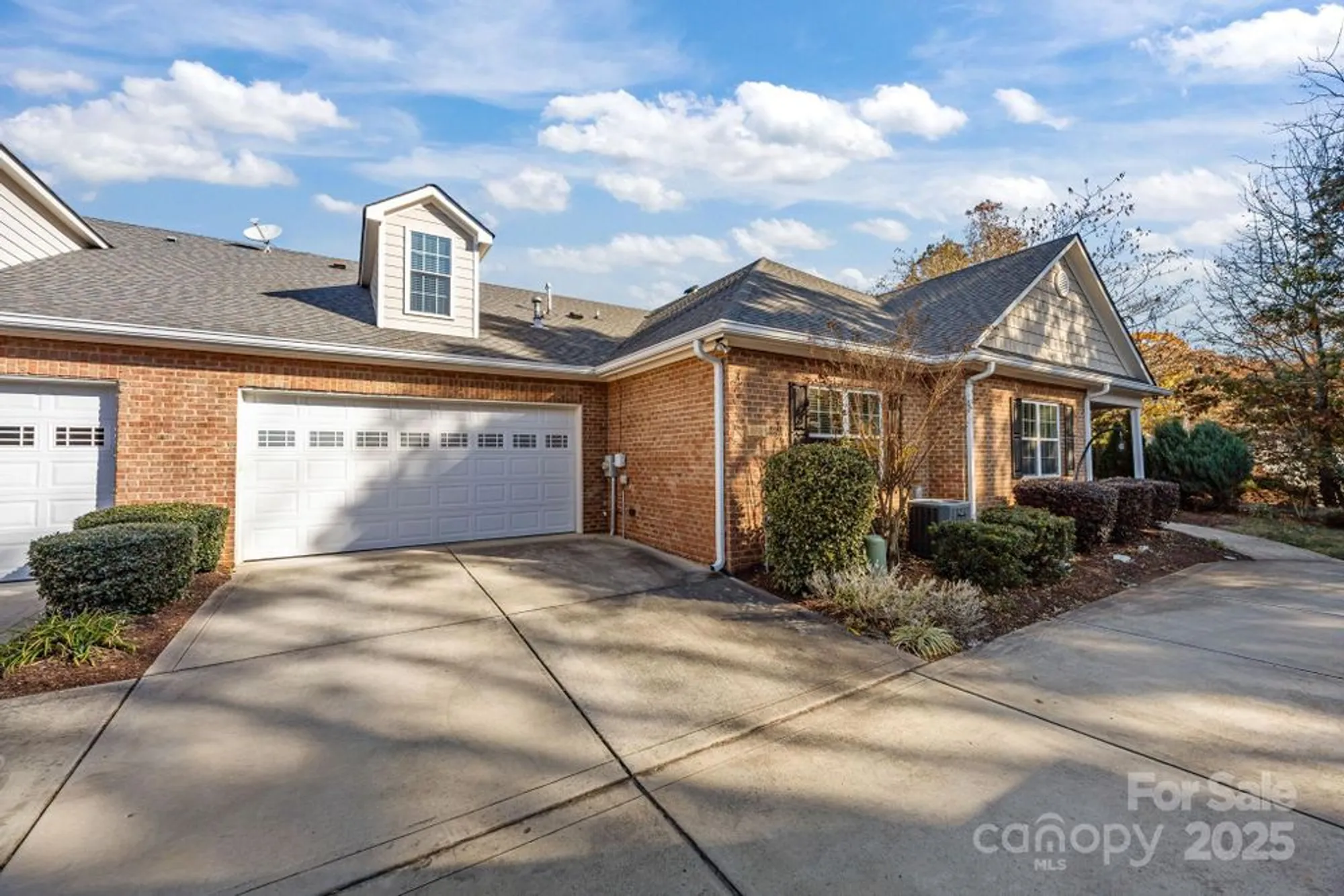 Property Slideshow image 32 of 37 | 8657 sonata ct, Denver, NC, 28037