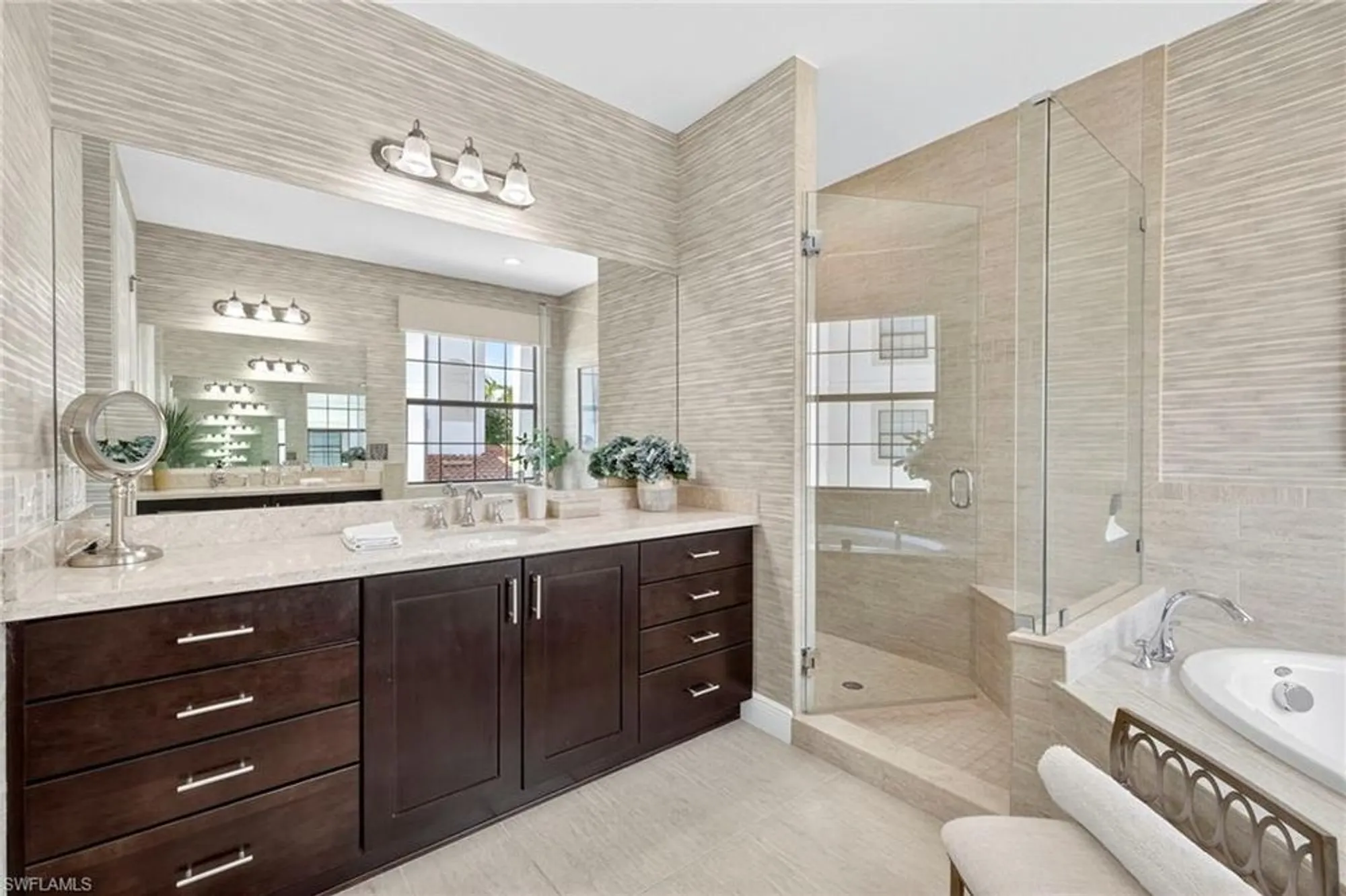 Property Slideshow image 22 of 47 | 24451 terzetto ln unit 402, Bonita Springs, FL, 34134
