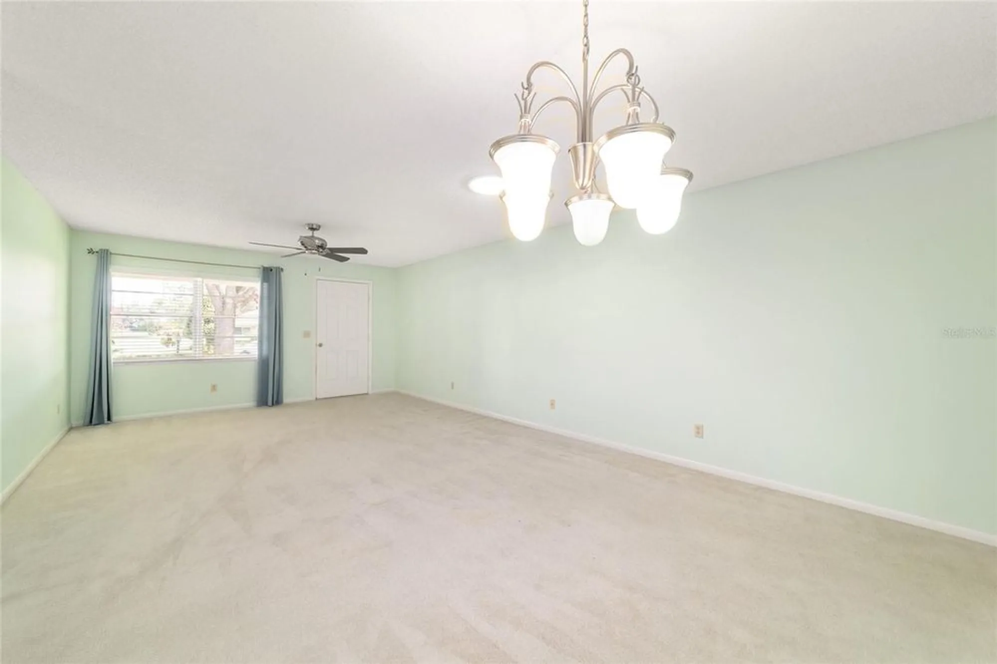 Property Slideshow image 19 of 51 | 8530 sw 90th st c, Ocala, FL, 34481