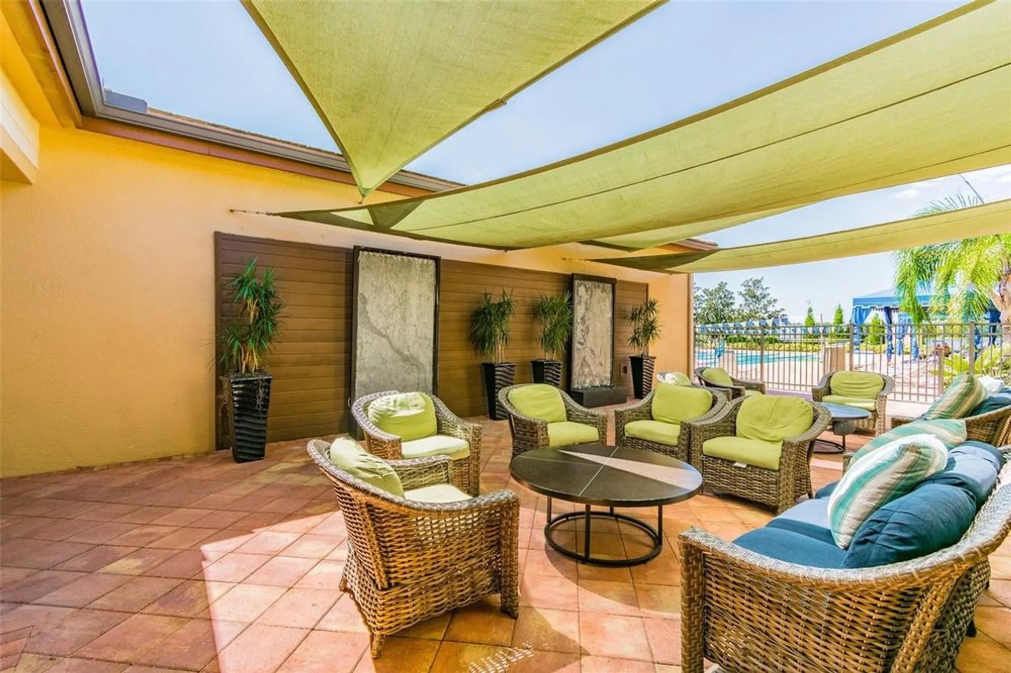 Property Slideshow image 96 of 100 | 16101 cape coral dr, Wimauma, FL, 33598