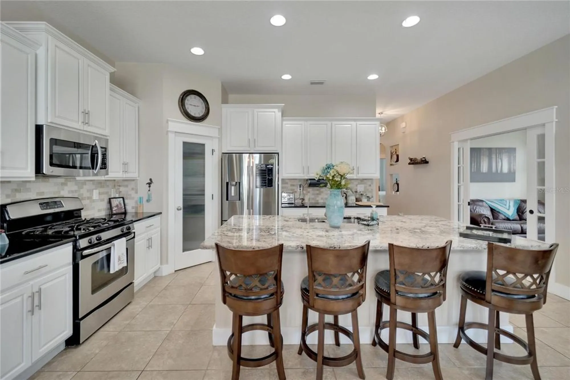 Property Slideshow image 17 of 60 | 527 manns harbor dr, Apollo Beach, FL, 33572