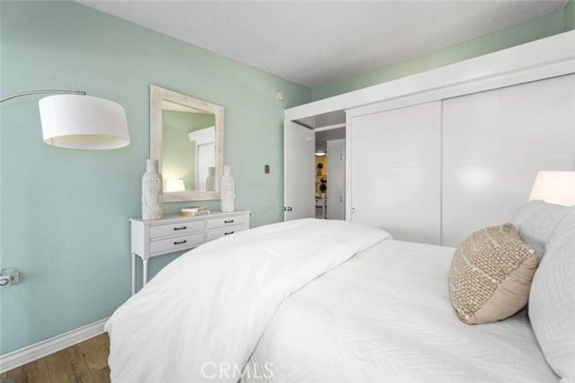 Property Slideshow image 39 of 45 | 1121 northwood rd, Seal Beach, CA, 90740