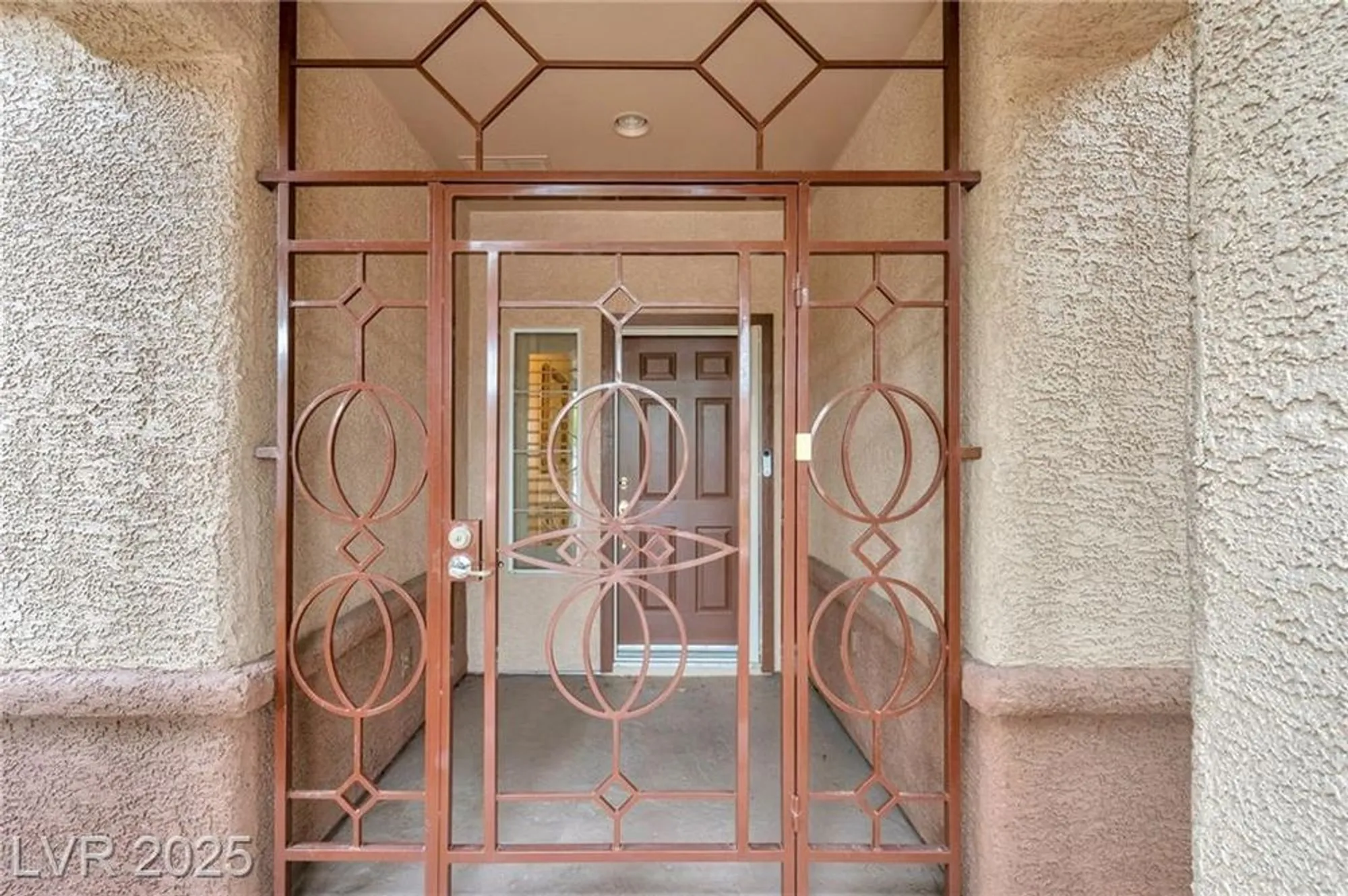 Property Slideshow image 10 of 41 | 2189 magnolia pond ct, Henderson, NV, 89052