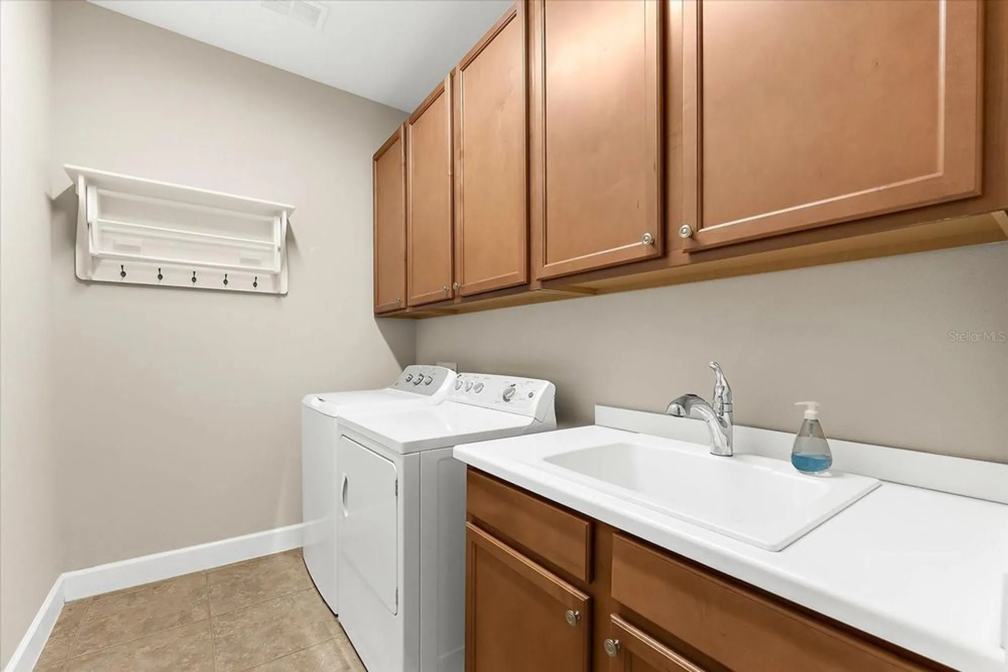 Property Slideshow image 33 of 74 | 5121 serata dr, Lakewood Ranch, FL, 34211