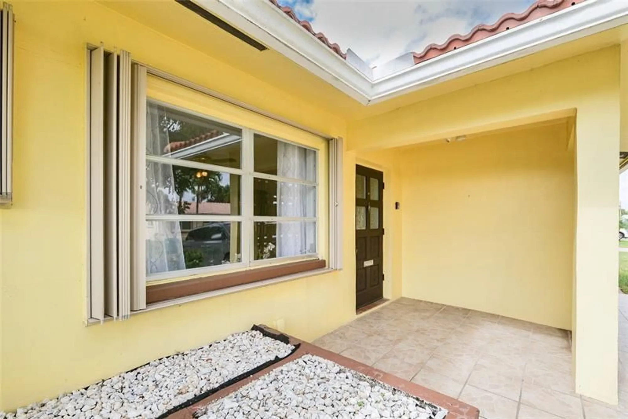Property Slideshow image 30 of 55 | 4510 nw 45th ct, Tamarac, FL, 33319