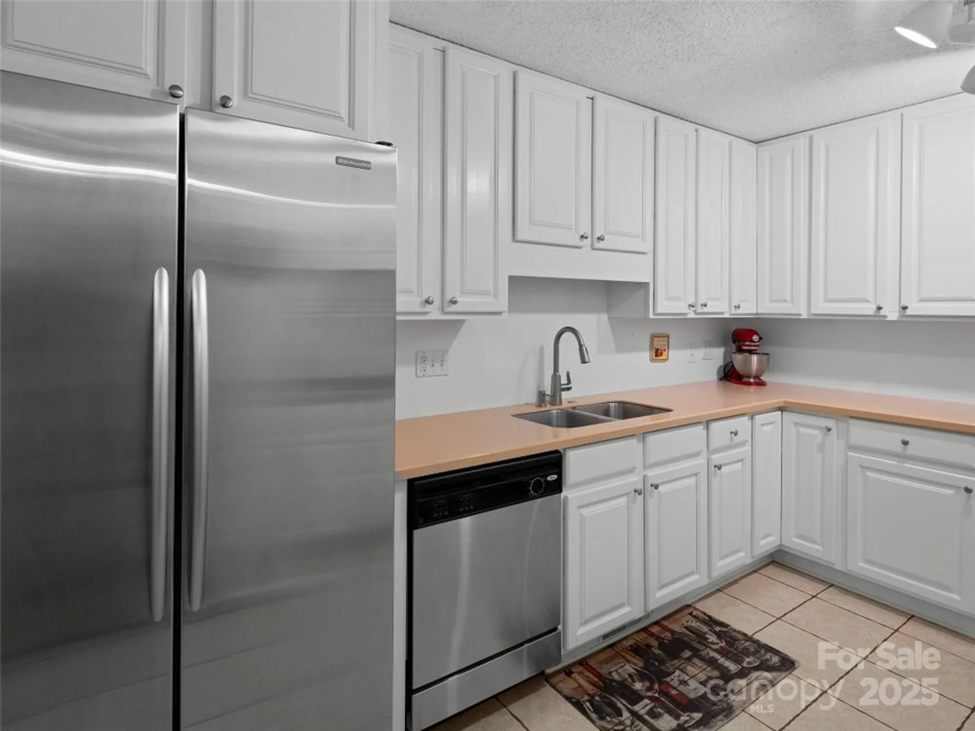 Property Slideshow image 13 of 27 | 102 crowfields dr, Asheville, NC, 28803