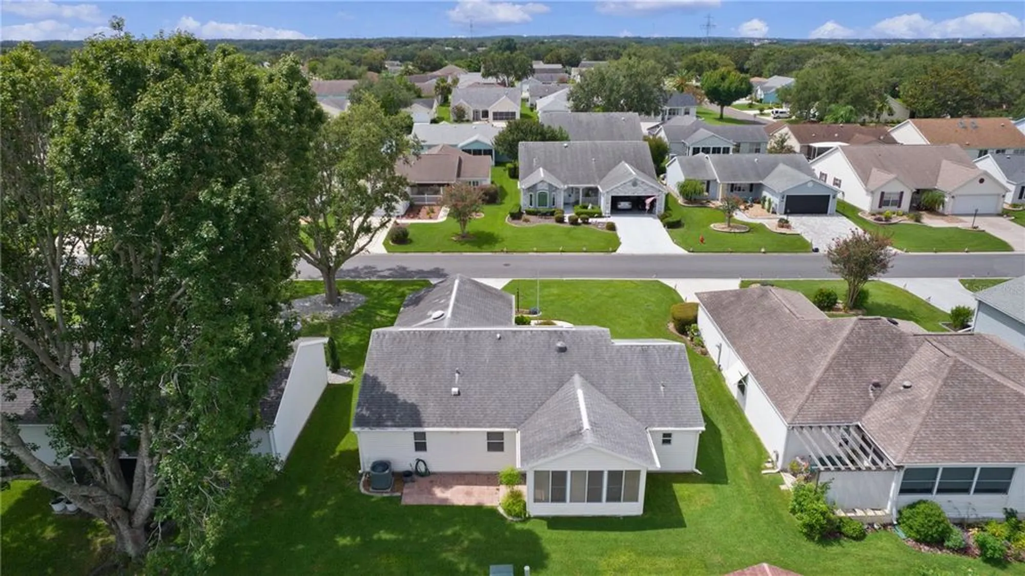 Property Slideshow image 39 of 41 | 807 ramos dr, The Villages, FL, 32159