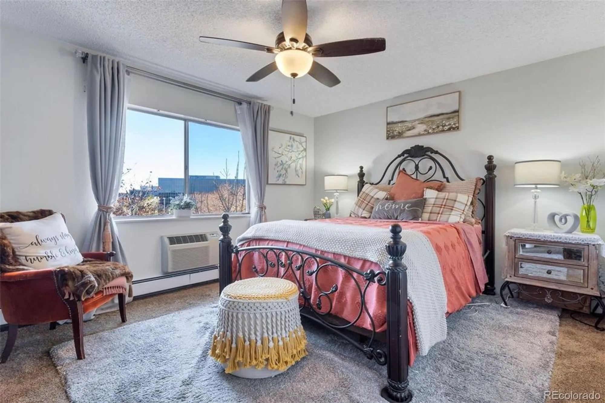 Property Slideshow image 11 of 31 | 3144 s wheeling way apt 301, Aurora, CO, 80014
