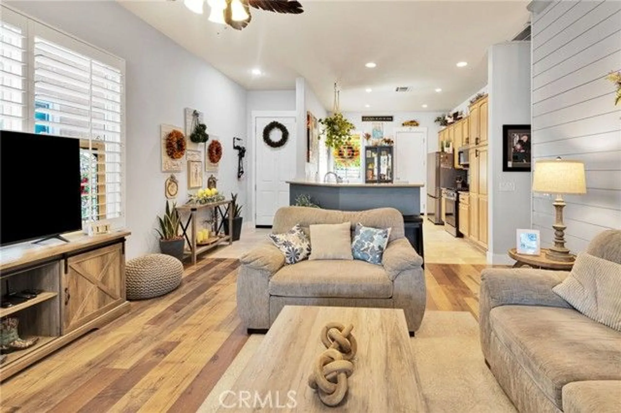 Property Slideshow image 10 of 41 | 10495 bridge haven rd, Apple Valley, CA, 92308