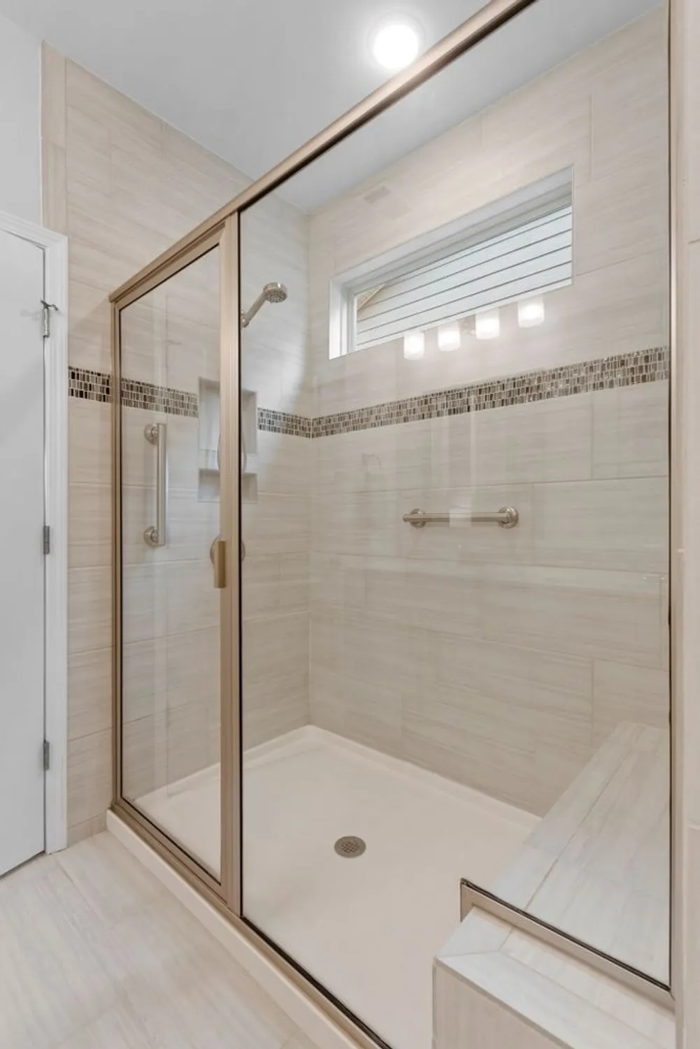 Property Slideshow image 30 of 61 | 1331 madison ln, Spring Hill, TN, 37174