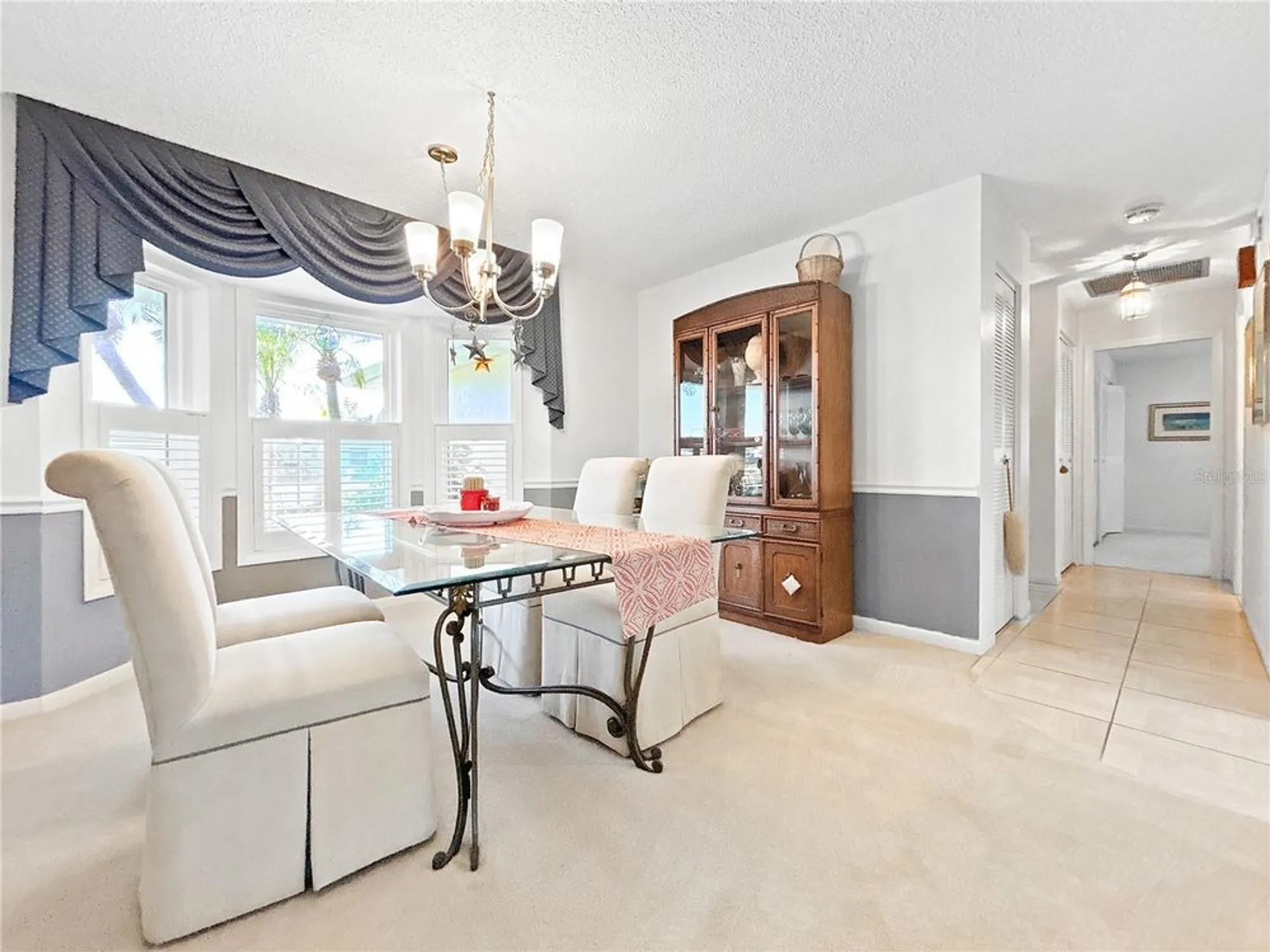 Property Slideshow image 14 of 24 | 703 ojai ave, Sun City Center, FL, 33573