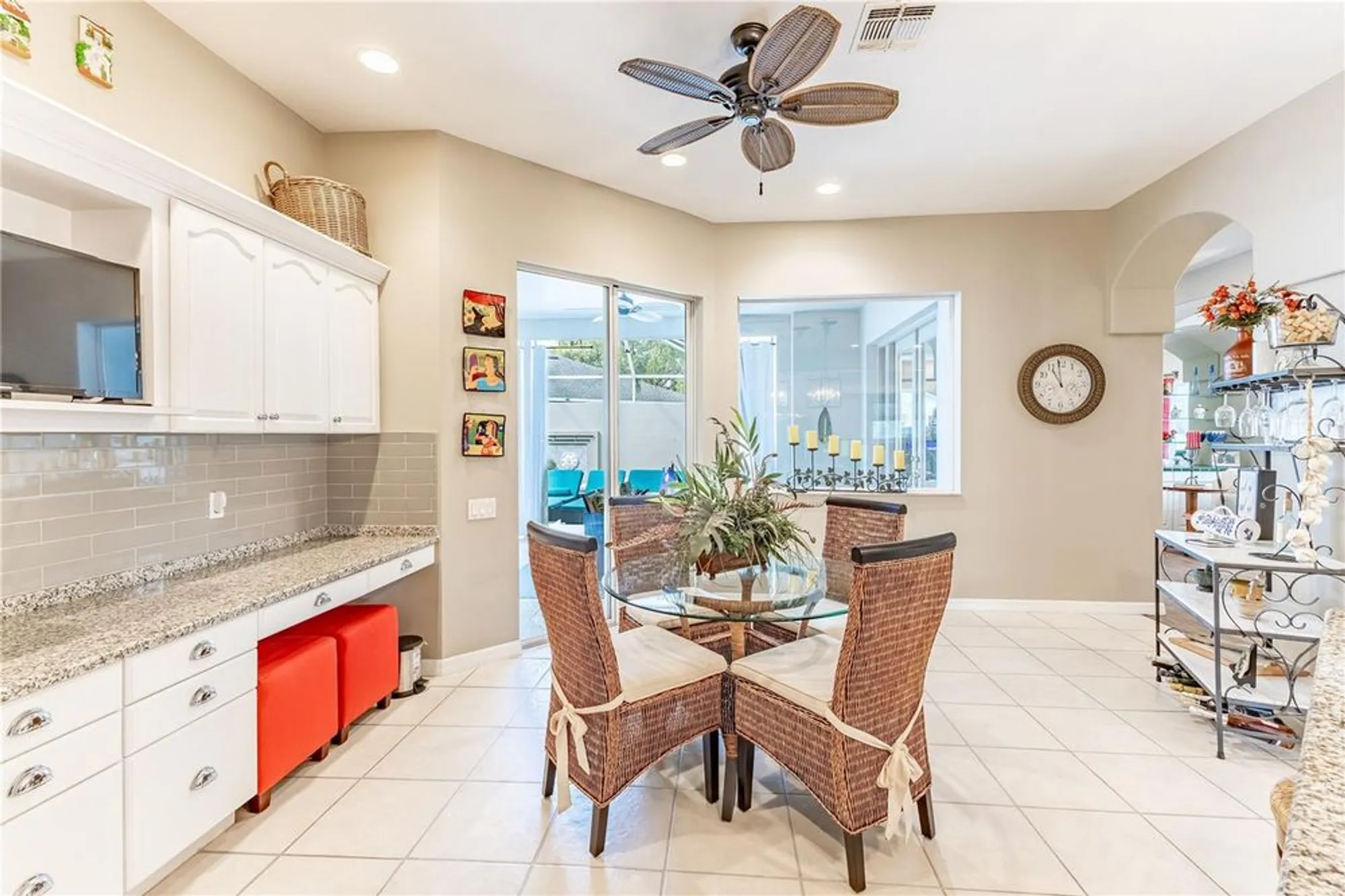 Property Slideshow image 15 of 72 | 5295 legend hills ln, Brooksville, FL, 34609