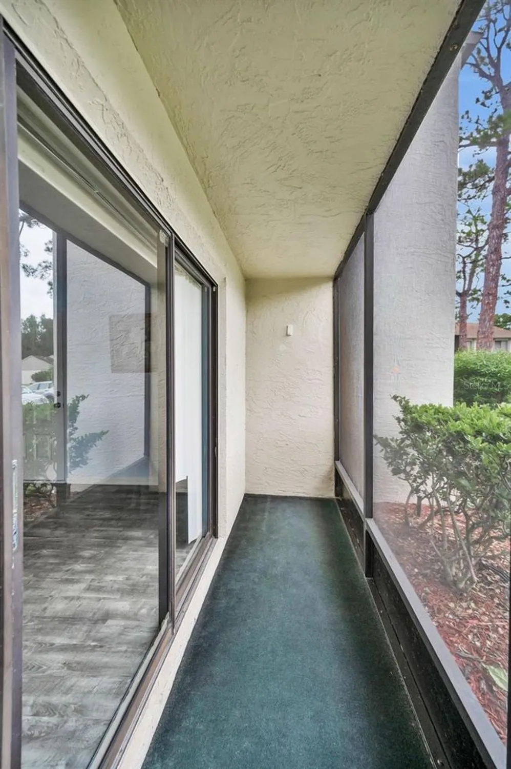 Property Slideshow image 28 of 70 | 2687 pine ridge way e1, Palm Harbor, FL, 34684