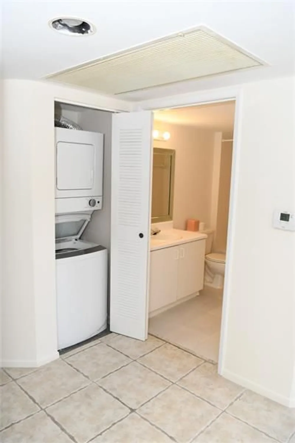 Property Slideshow image 5 of 26 | 1501 sw 131st way apt 304, Pembroke Pines, FL, 33027