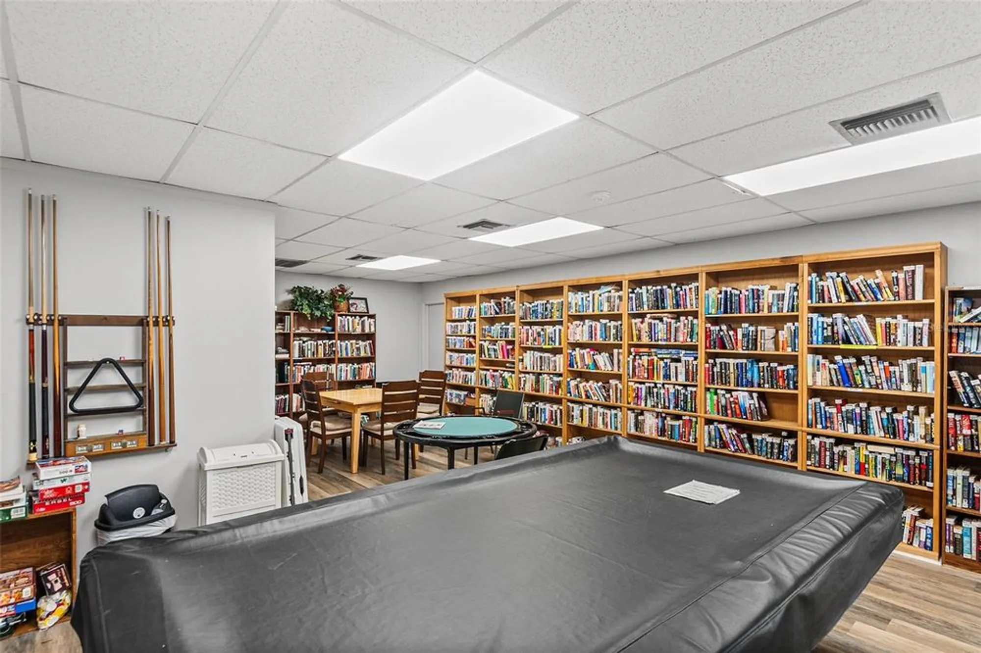 Property Slideshow image 31 of 37 | 14130 rosemary ln 1202, Largo, FL, 33774