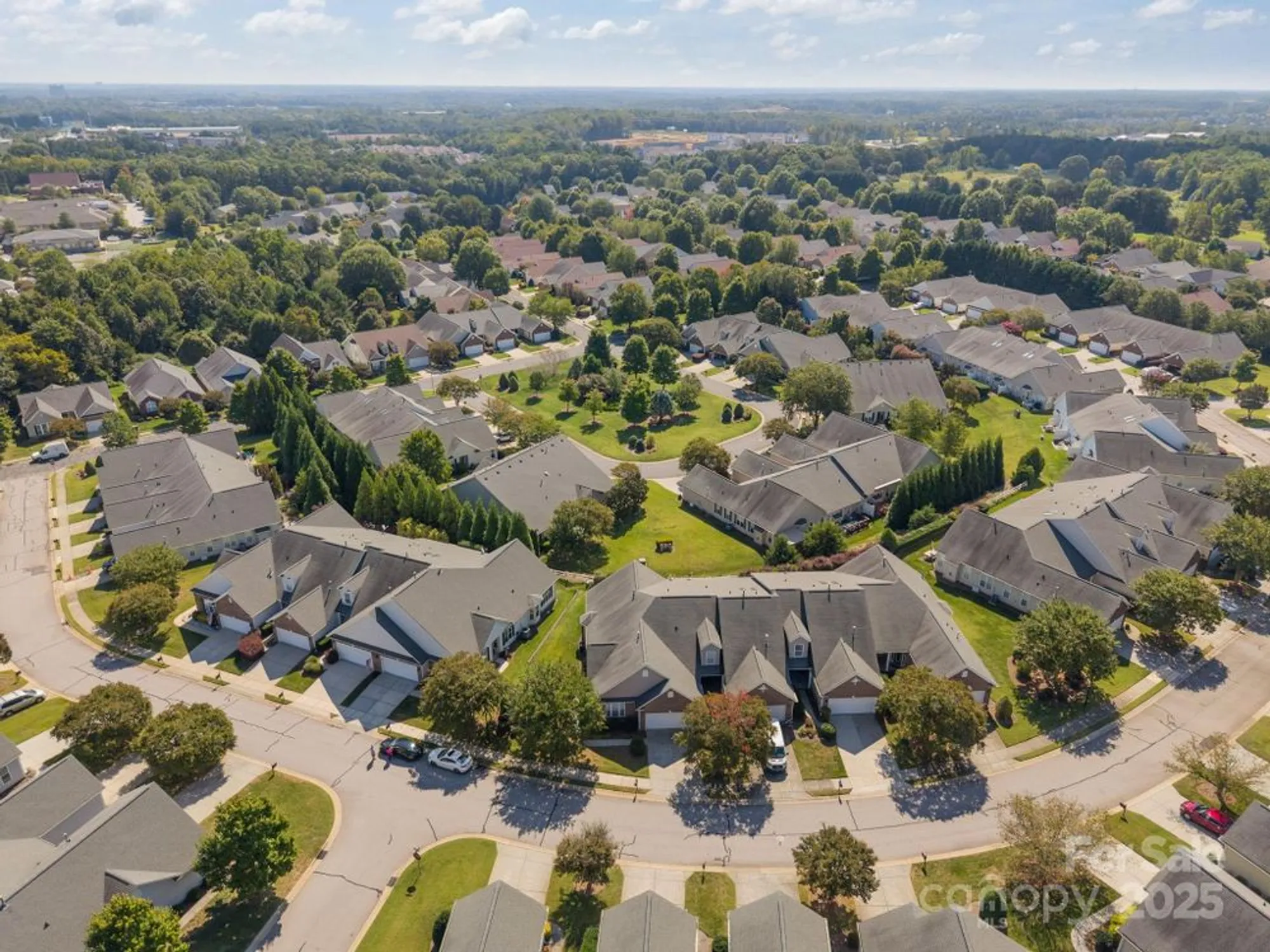 Property Slideshow image 32 of 44 | 253 garnet ct, Fort Mill, SC, 29708