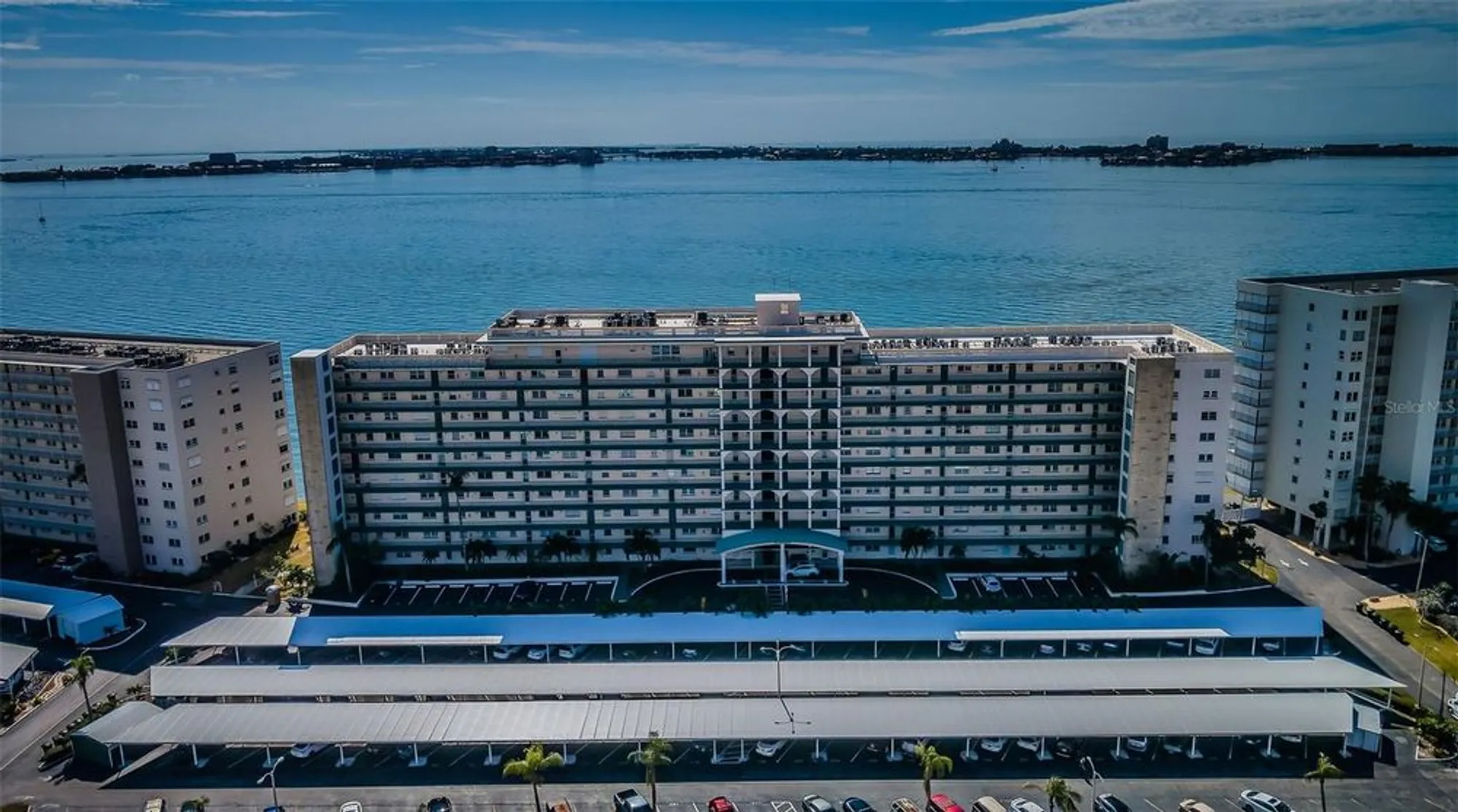 Property Slideshow image 5 of 82 | 6020 shore blvd 1009, Gulfport, FL, 33707